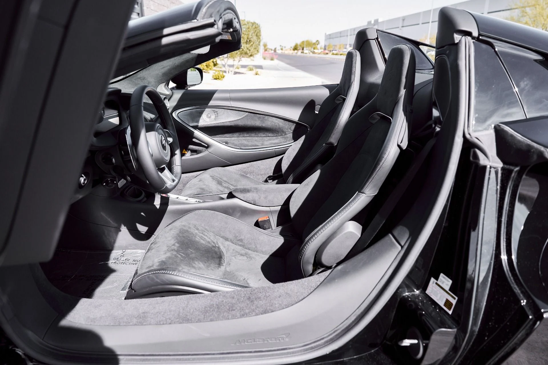 mph031_1668859062_Used_2025_Mc_Laren_Artura_Performance_1772246902_045dae9a8b