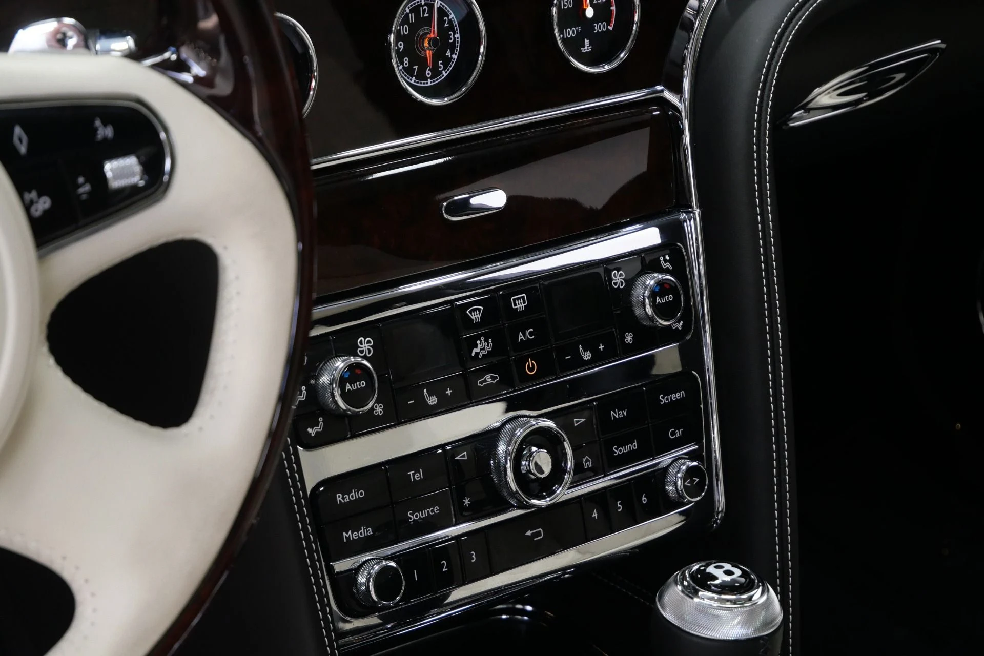 mph031_1669138241_Used_2020_Bentley_Mulsanne_Speed_Low_Miles_Premier_Specification_Comfort_Specification_1777910018_7aa71bfd0e