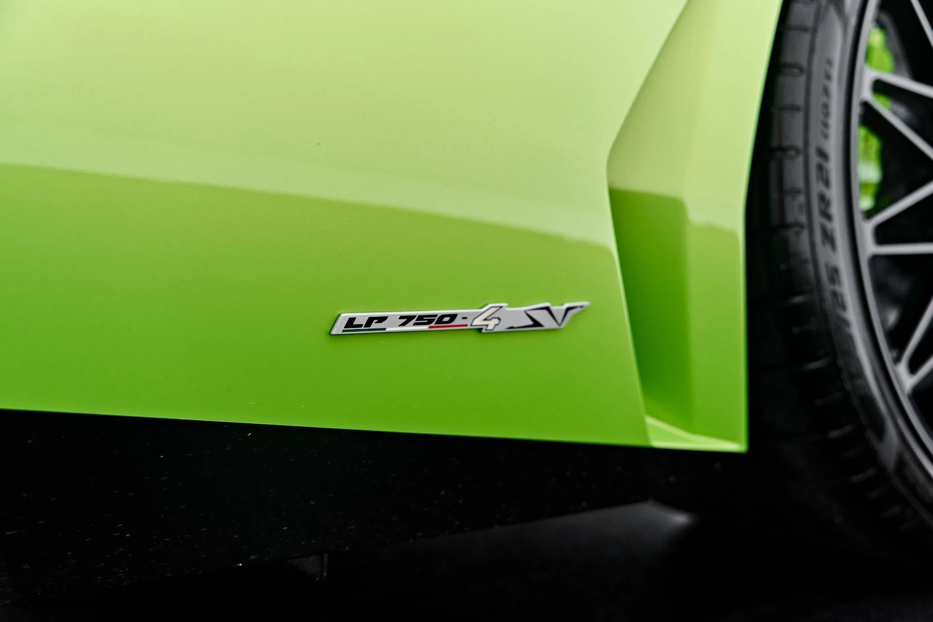 mph031_1674316911_Used_2016_Lamborghini_Aventador_LP_750_4_Super_Veloce_1791227483_bcf65e1bd8