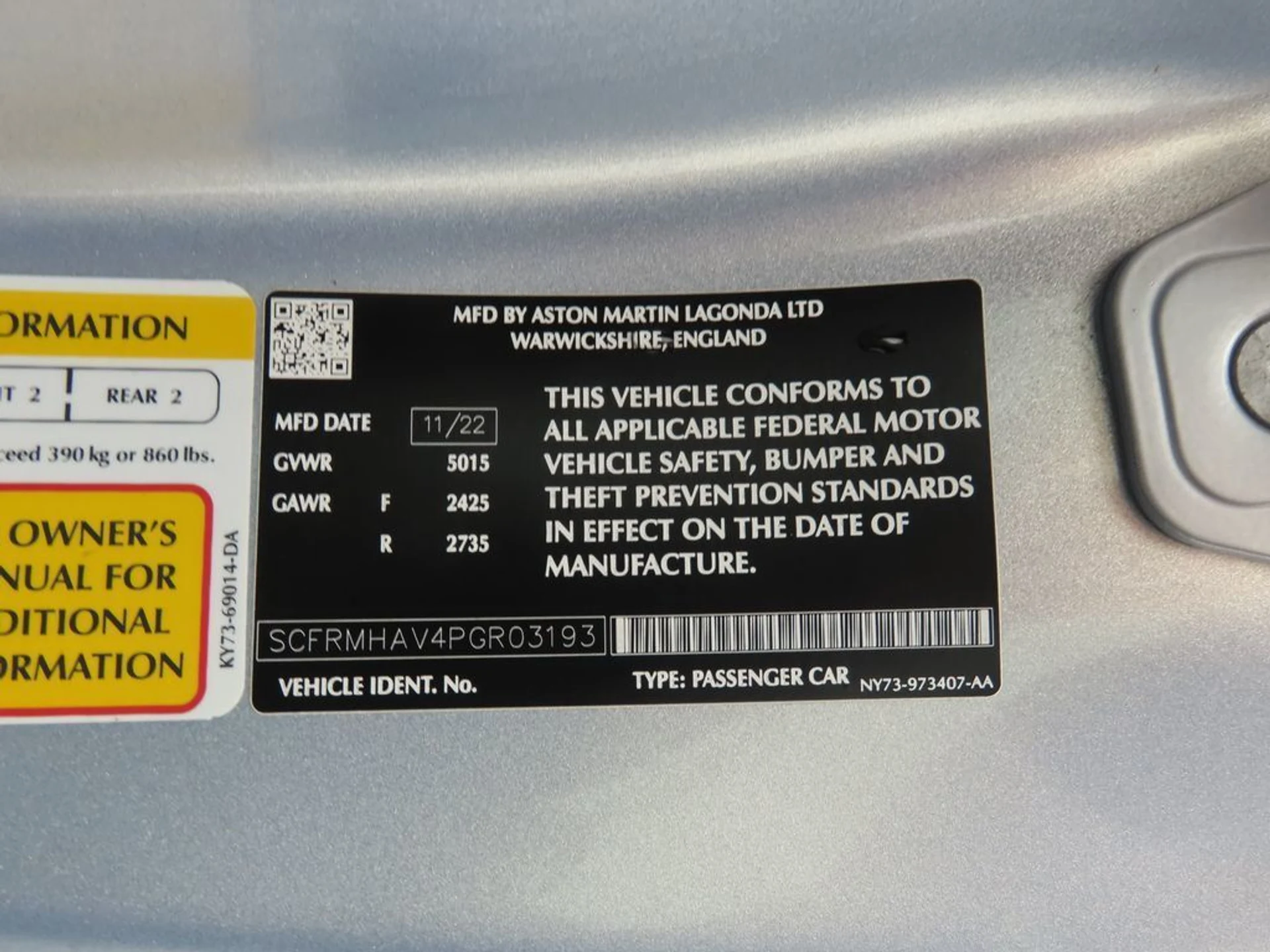 mph031_1693078335_used_2023_aston_martin_dbs_coupe_8119_22958468_32_1024_93aad2290a