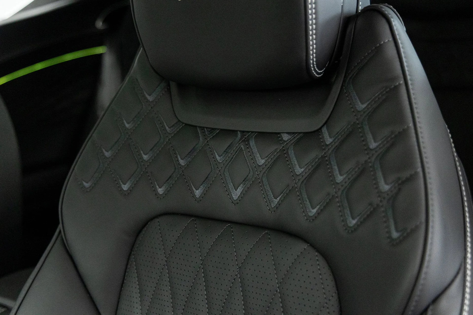 mph031_1702331291_bea68982074bb41fa634f22a8a7eb543x_852a738075