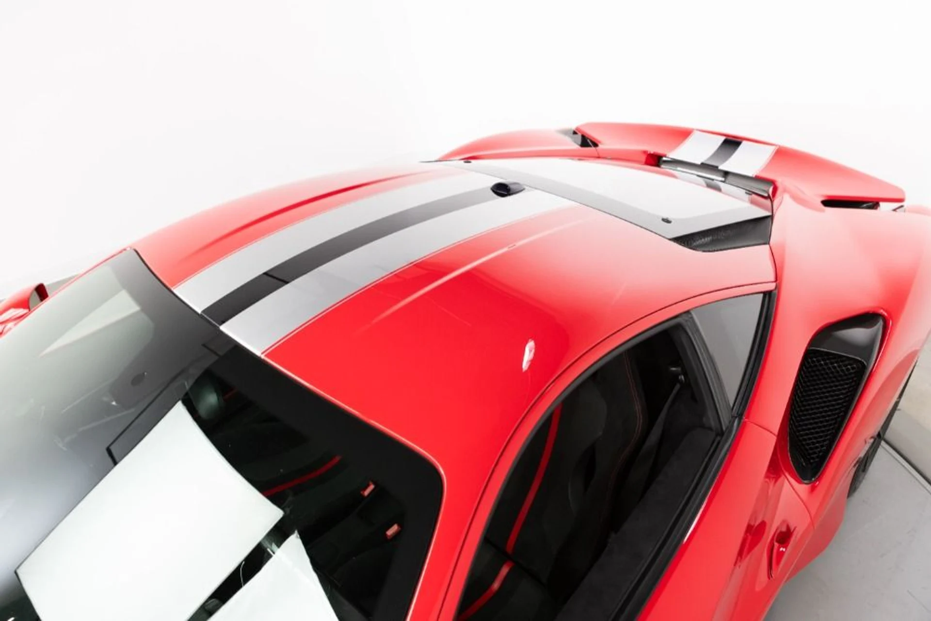 mph031_170362932_Used_2020_Ferrari_488_Pista_d40ff95af9