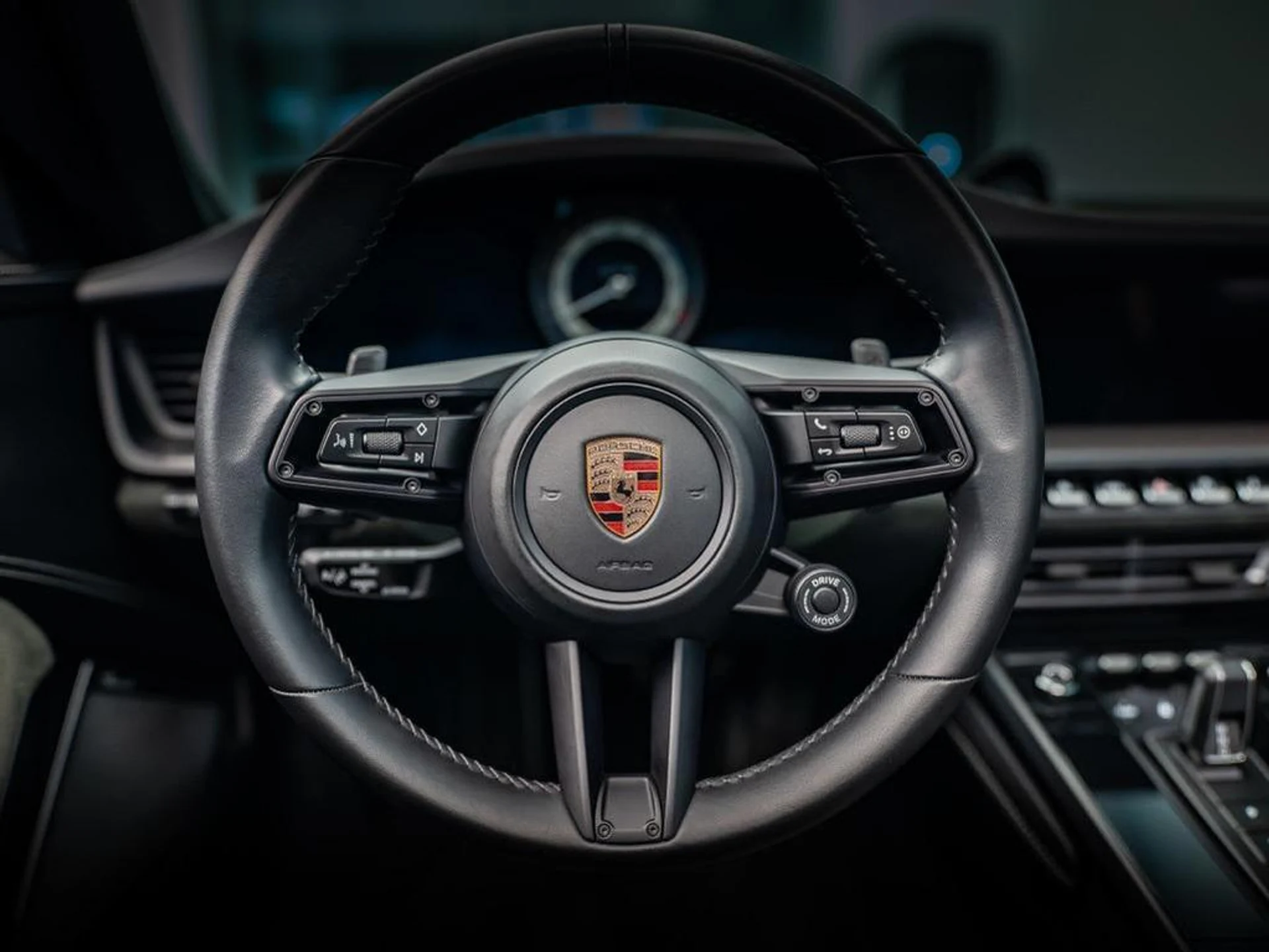 mph031_1713386430_Vv7e_UJLEB_Pya_Dy7_Zkn1uv_AM_zqo_3a08ddec2b