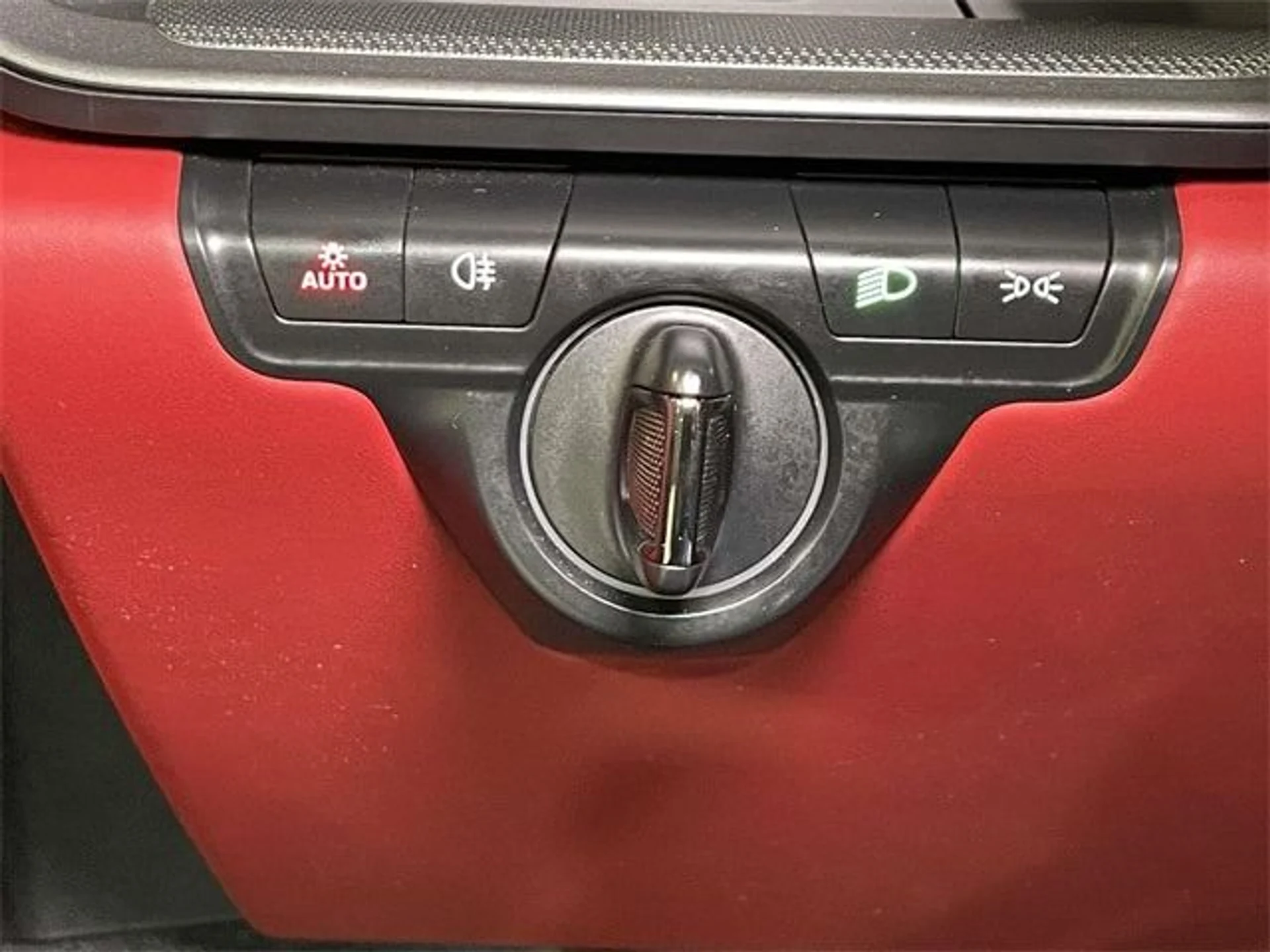 mph031_1713900075_ce54fd8bda2595df4f767663f280c3b7x_44cb5011db