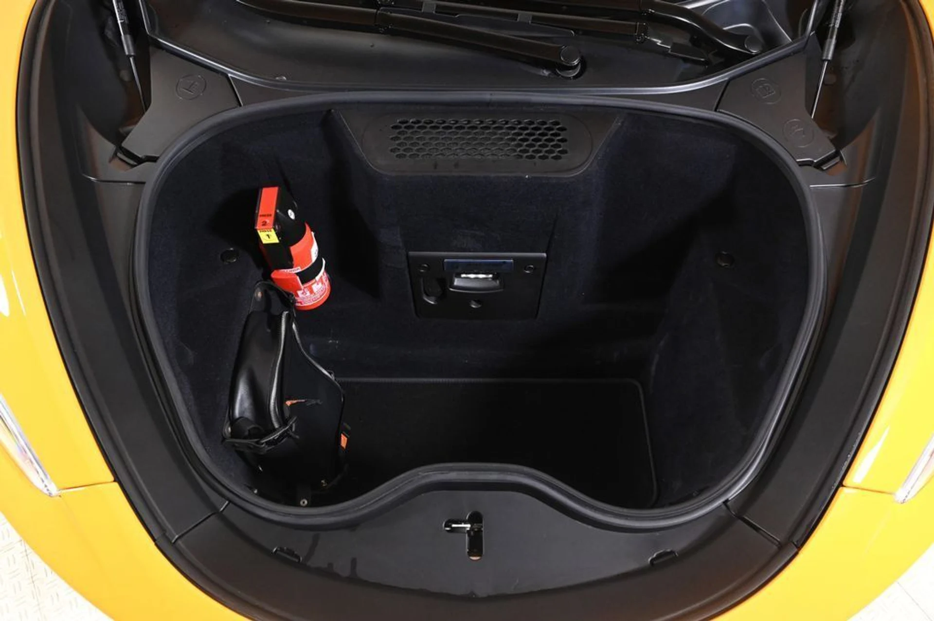 mph031_1716040738_new_2025_mclaren_gts_11350_22961042_31_1024_e2c5a068b4