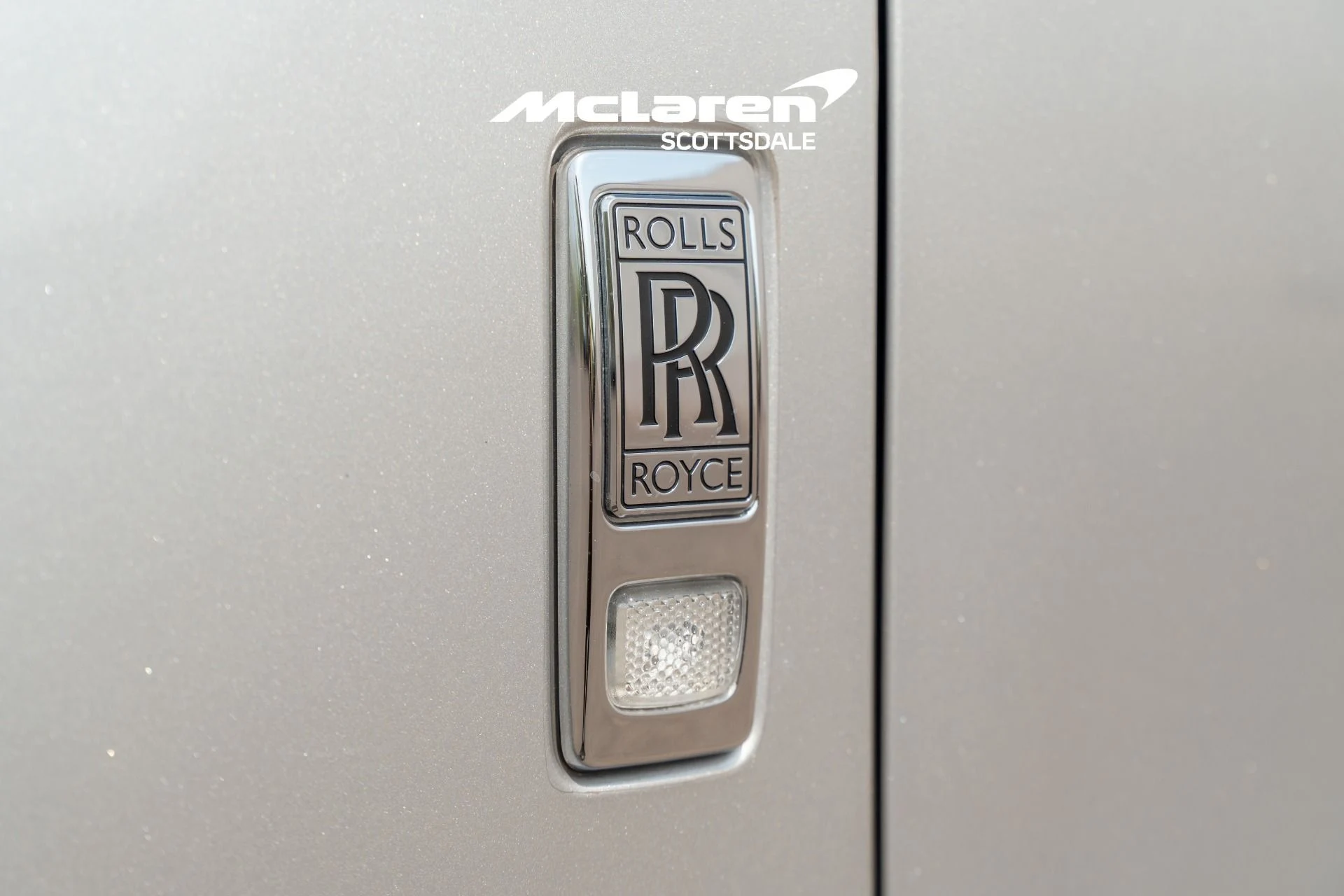 mph031_1716880359_Used_2021_Rolls_Royce_GHOST_1786818590_d70bbb72c2