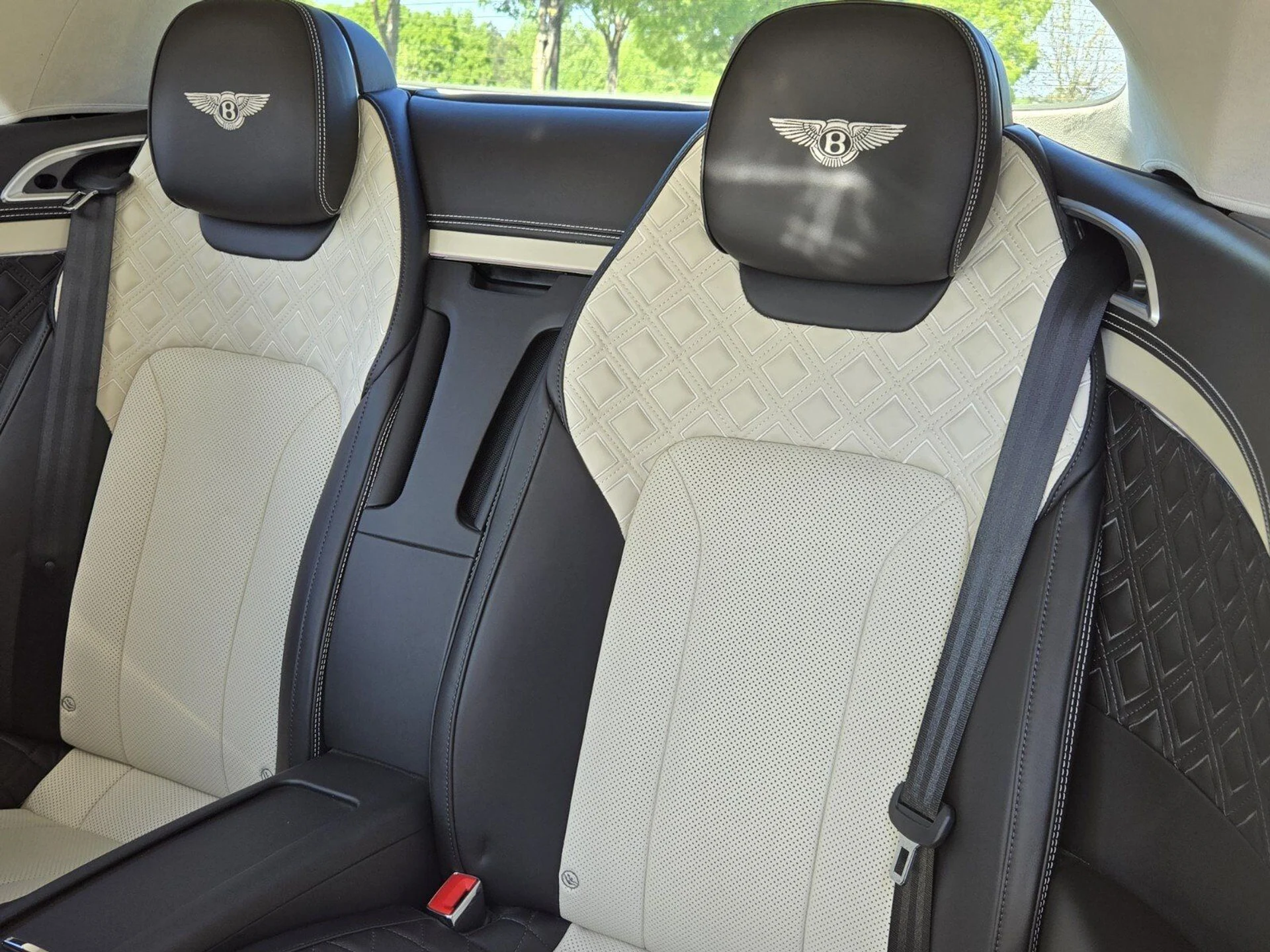 mph031_171828761_5b160baf7e94d3109453331fa11babb4x_42138d2a3b