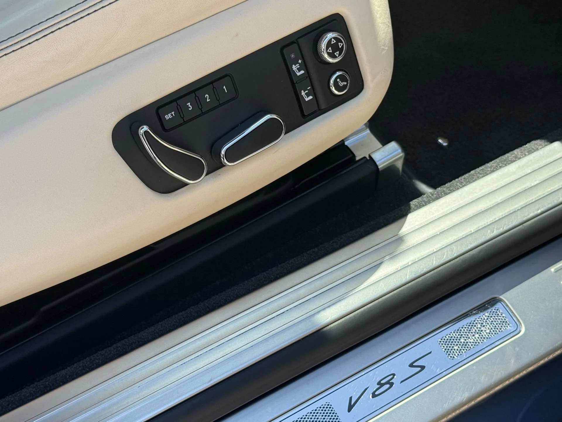 mph031_1718650177_47dbd2d507b64a68aca9c323293a03ea_c3c7c89040