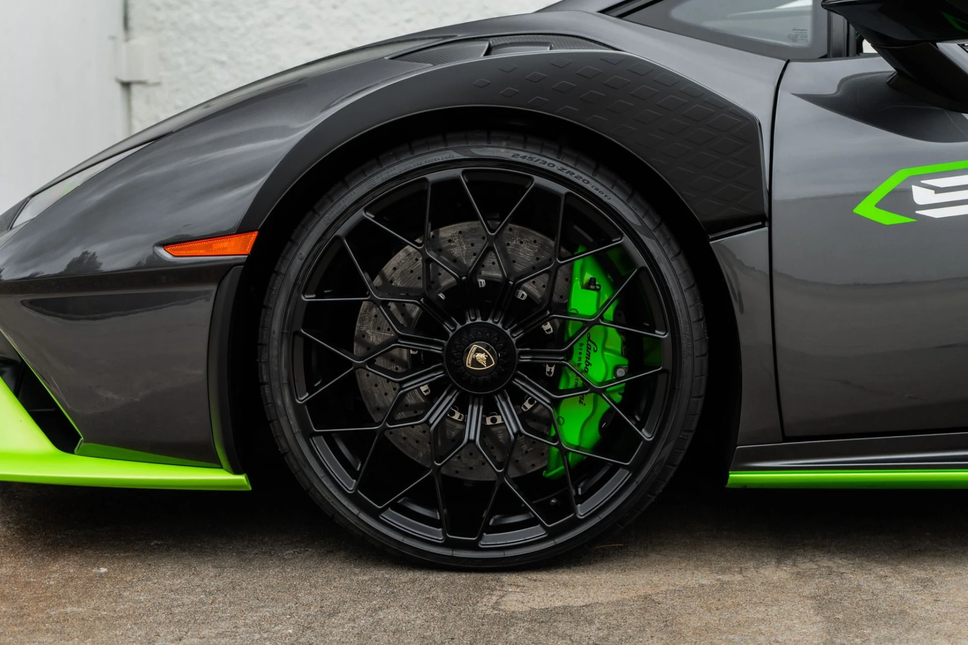 mph031_1720201692_Used_2021_Lamborghini_Huracan_STO_1791840697_9578baf2c8