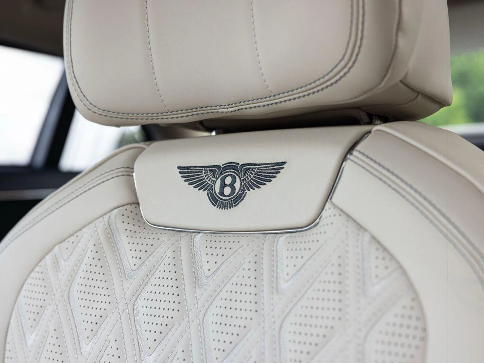 mph031_1720477933_515382885_69f36042087c98a25cbbb463_1a1d648f66