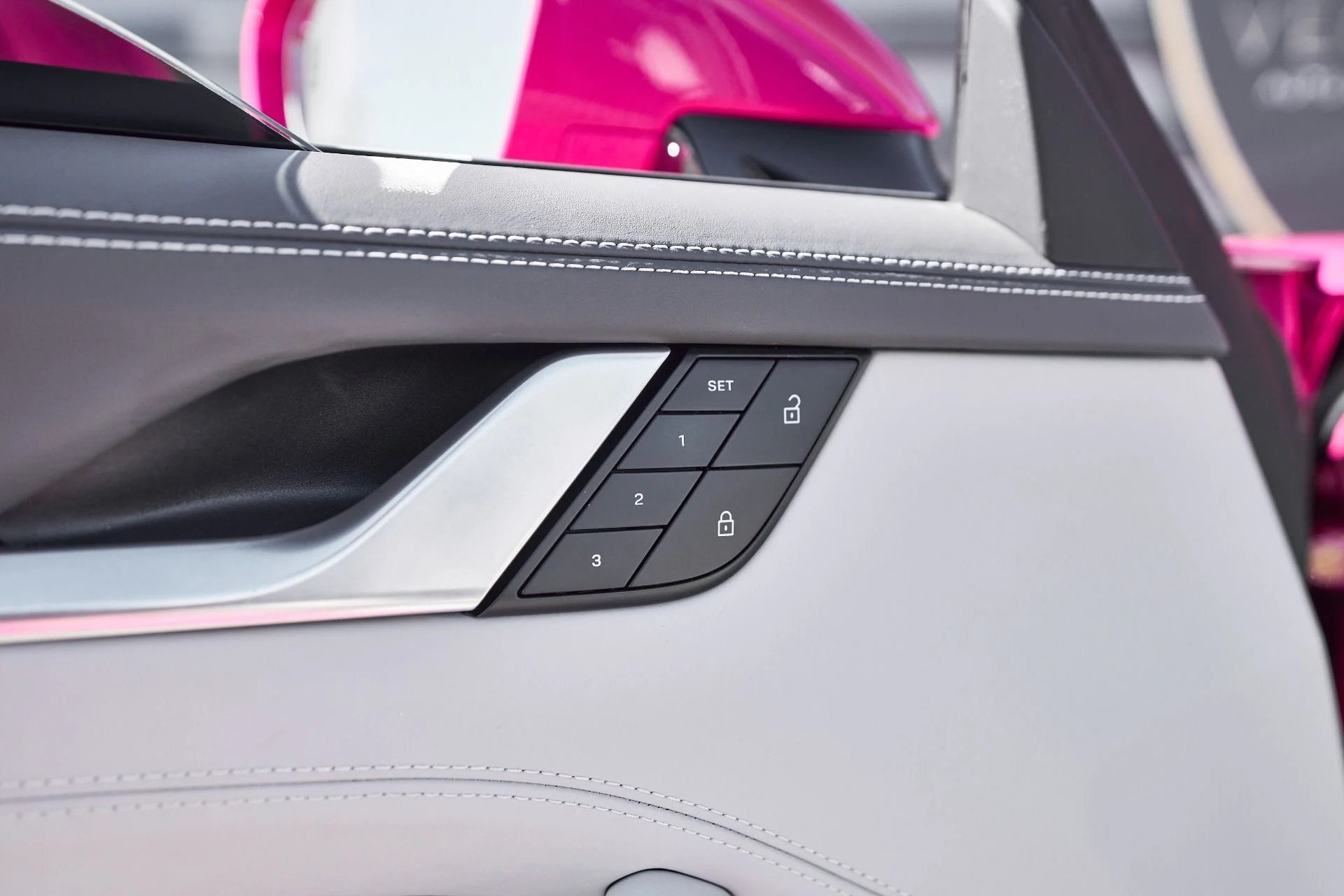 mph031_1741048698_Used_2023_Porsche_911_Turbo_1762568153_9ad54801d7