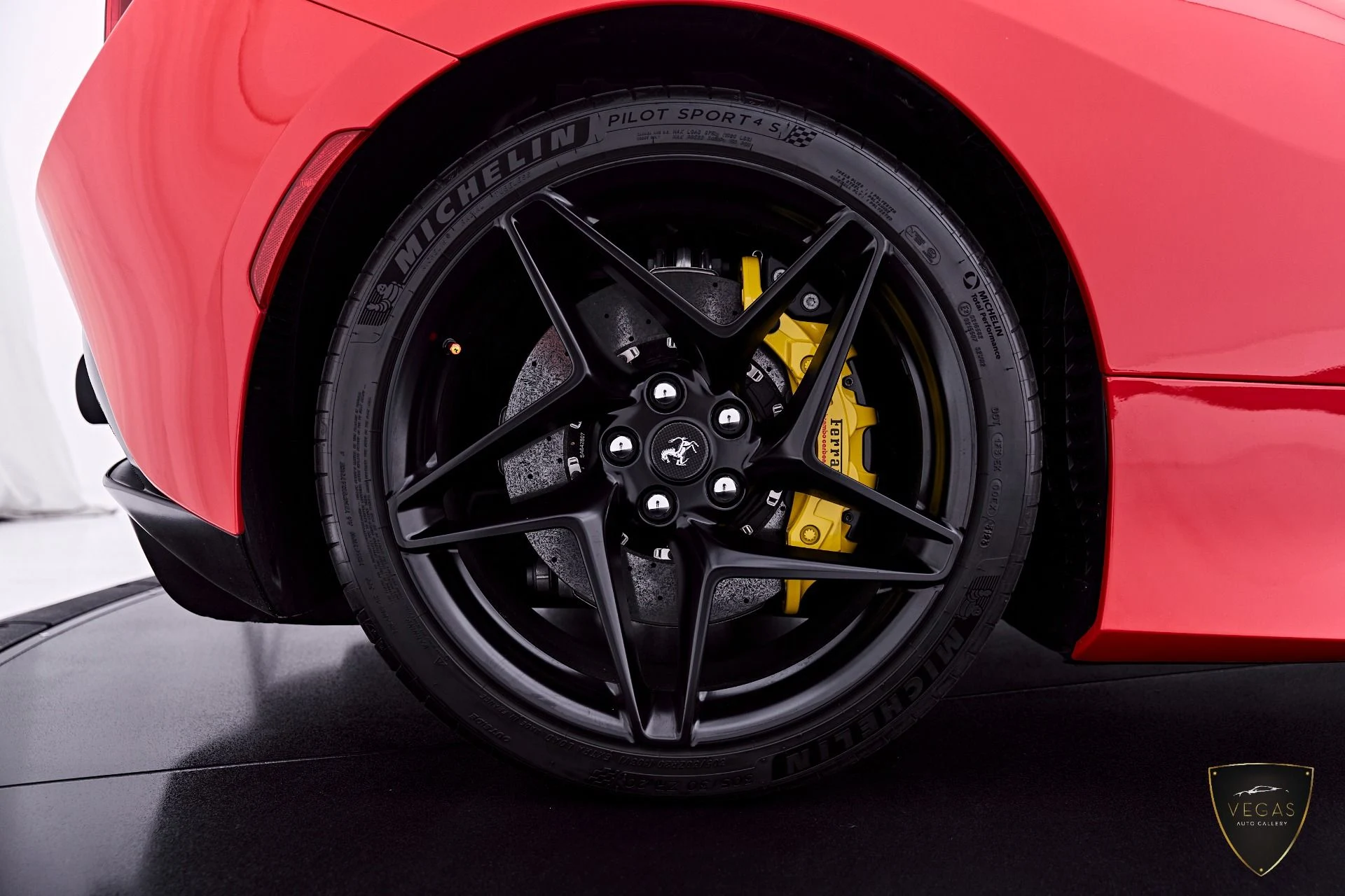 mph031_1746124205_Used_2022_Ferrari_F8_Tributo_Base_1783507037_83bbd08660