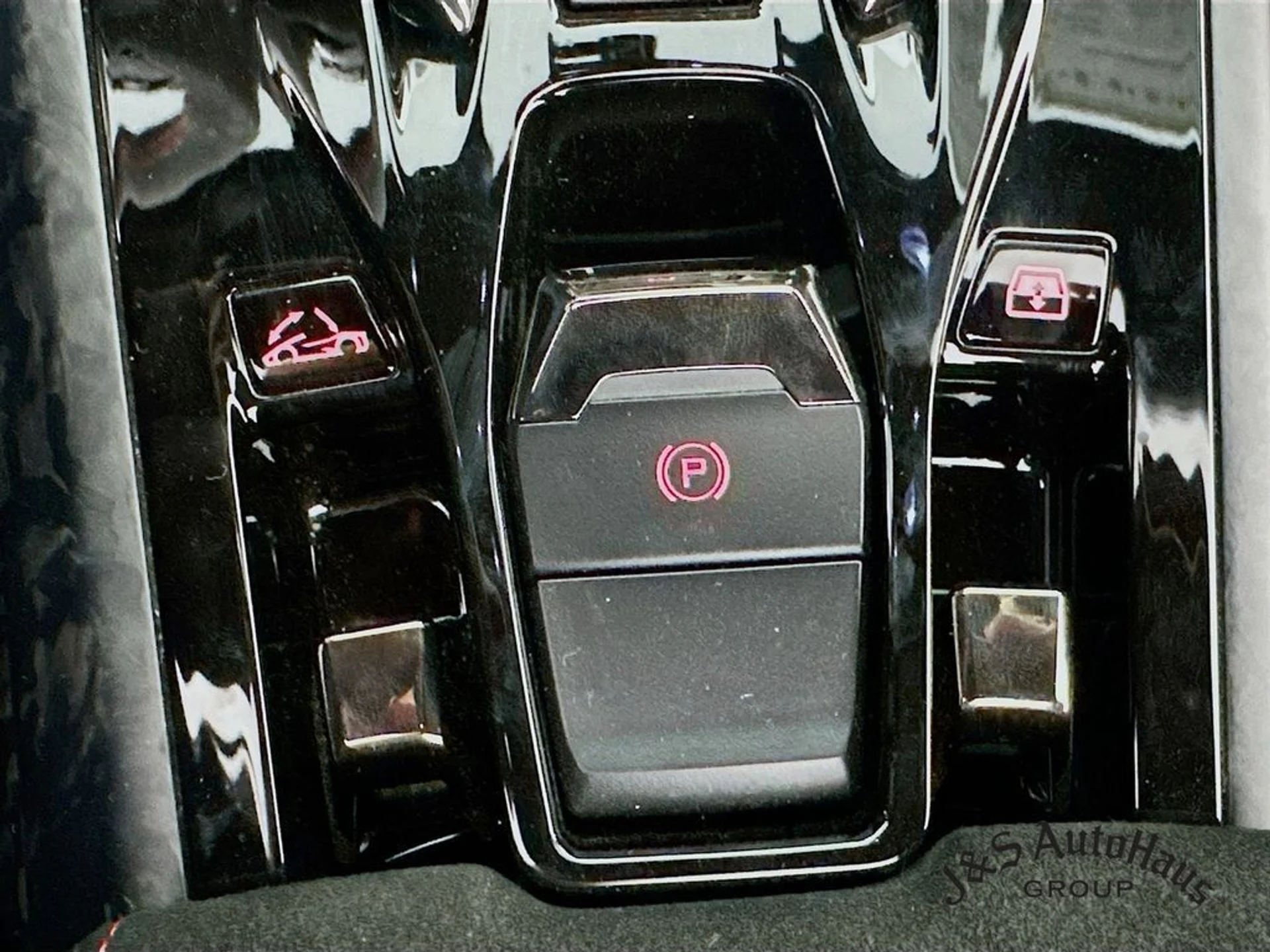 mph031_1750035054_s4i2q8ozk8bd6paudzjpjwaip5hk_facc399cac