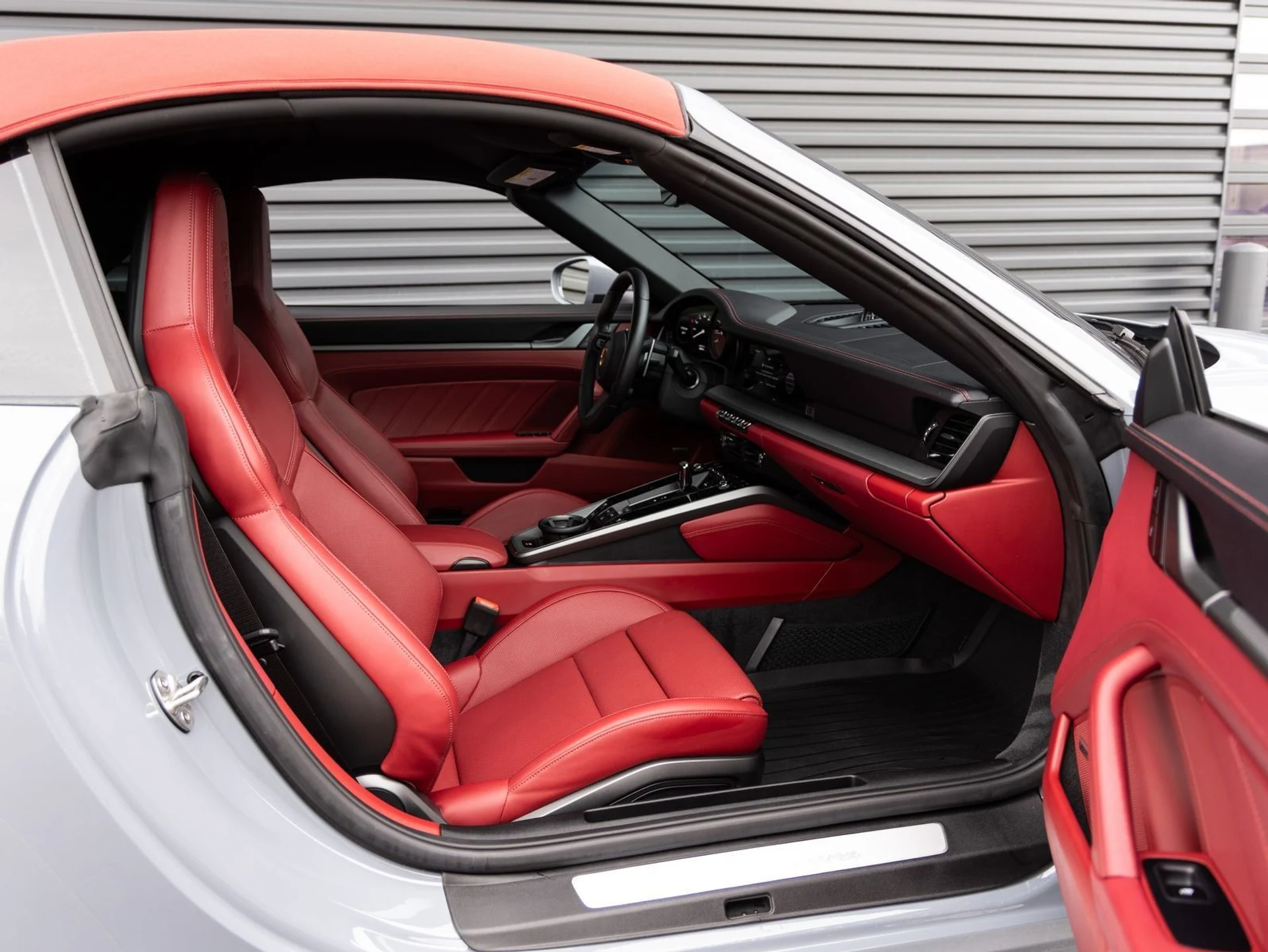 mph031_175608899_32_710c168ead