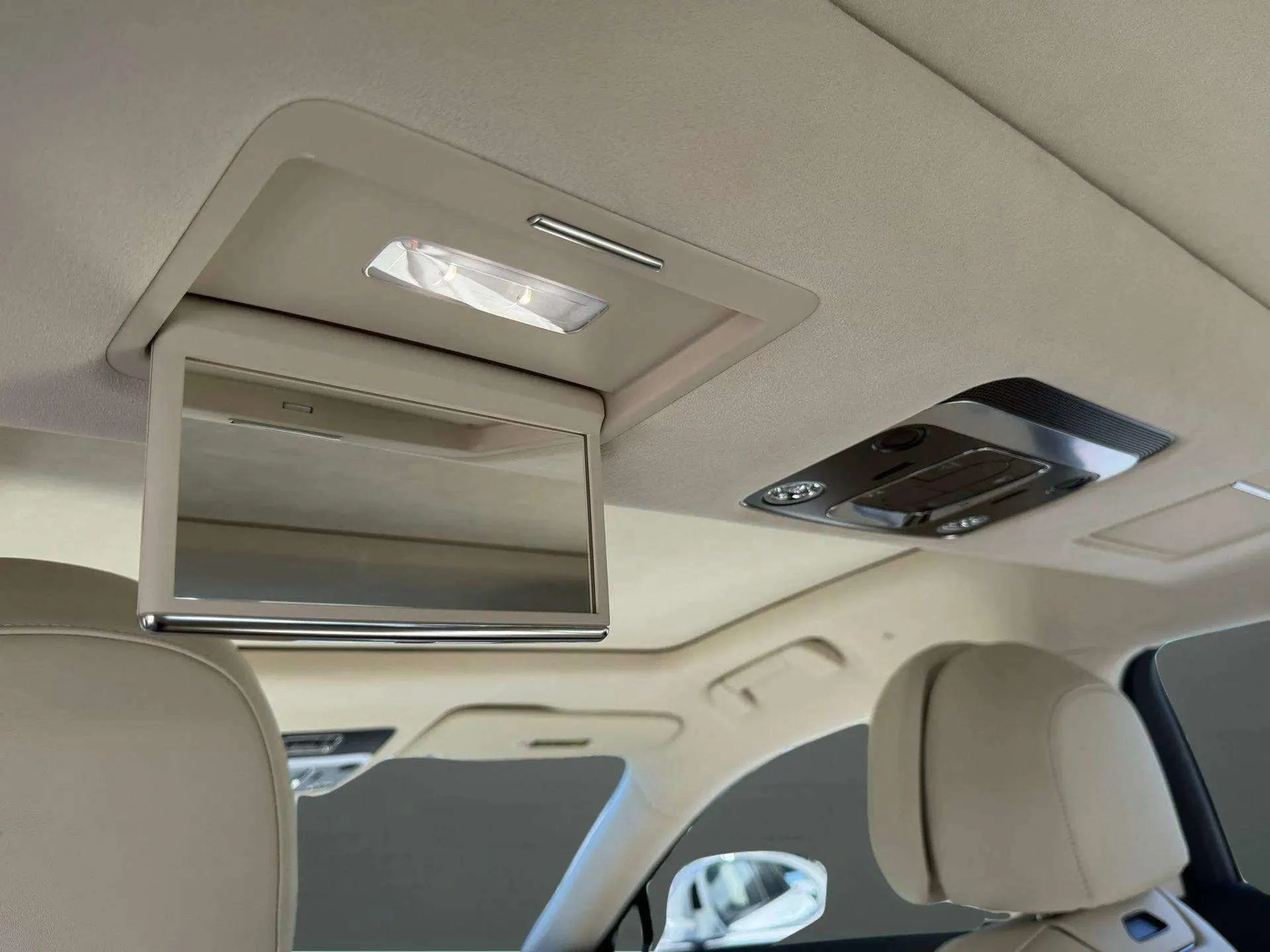 mph031_175710772_c0784c61d35f41618f189a0ed103d2b6_e3343d74c5