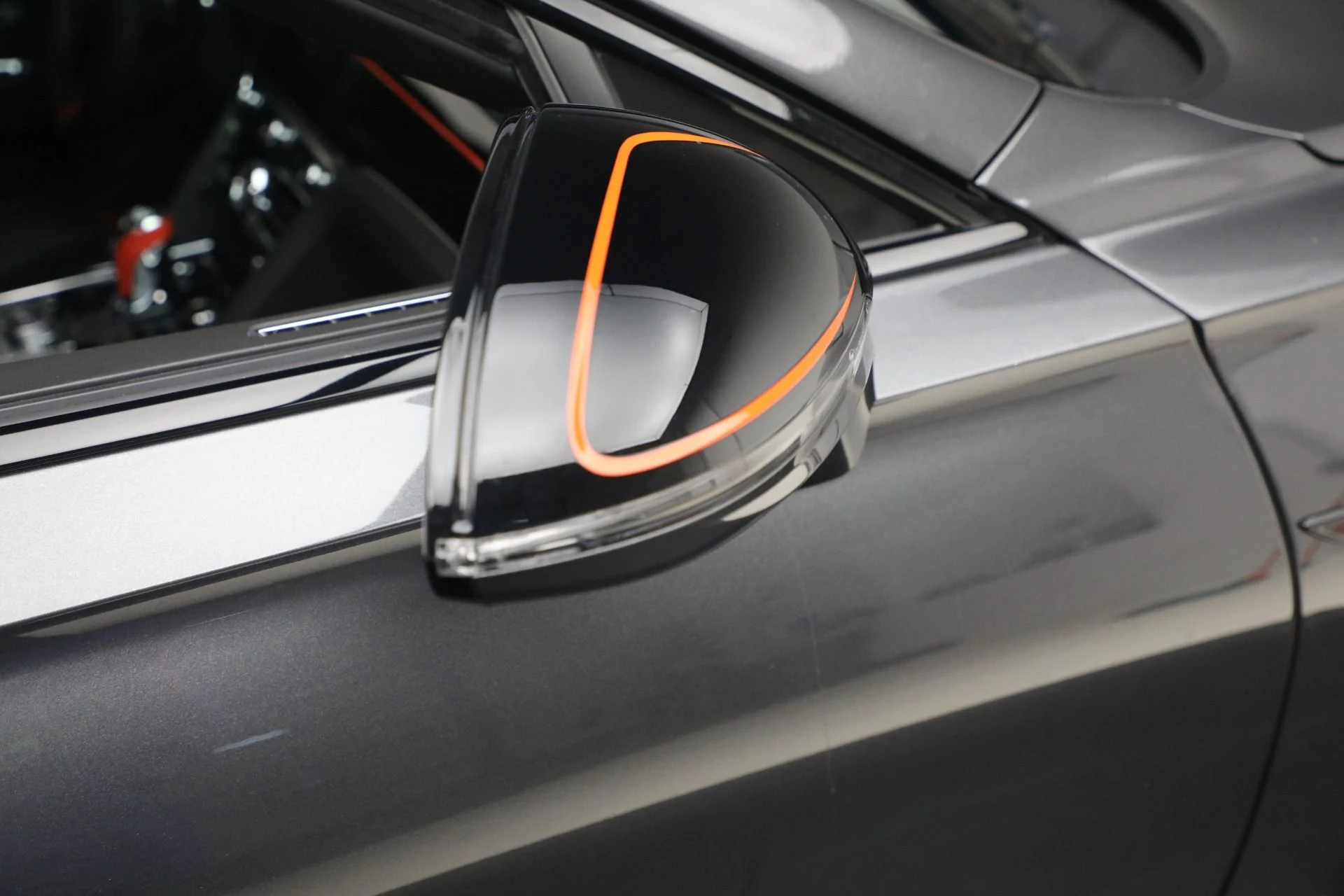 mph031_1768632362_Used_2022_Bentley_Flying_Spur_V8_1770156779_649d297828