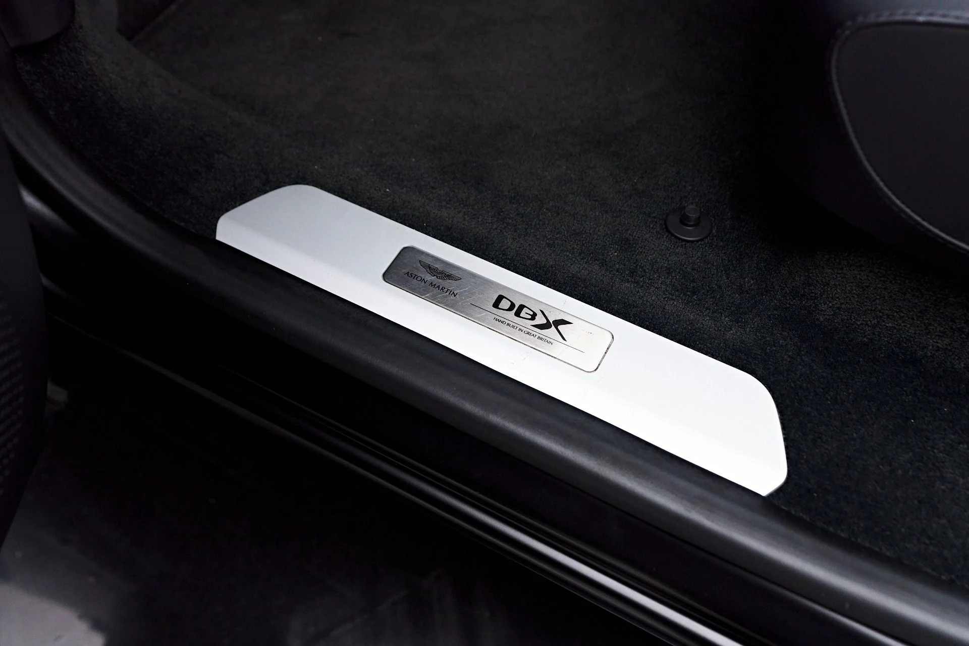 mph031_177566580_Used_2023_Aston_Martin_DBX_707_1731378416_714f9ed334