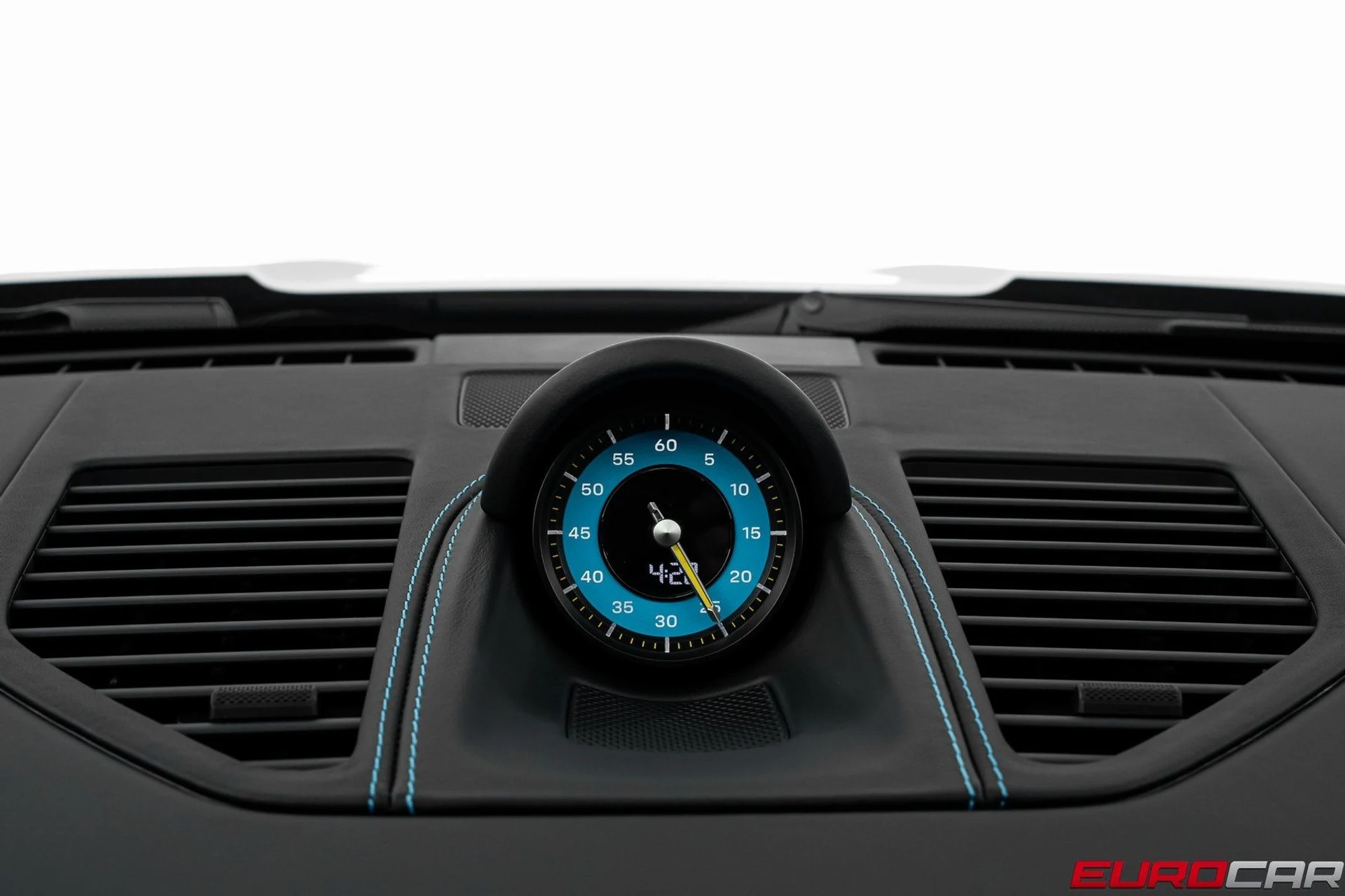 mph031_1782415039_image_32_72f9752f61