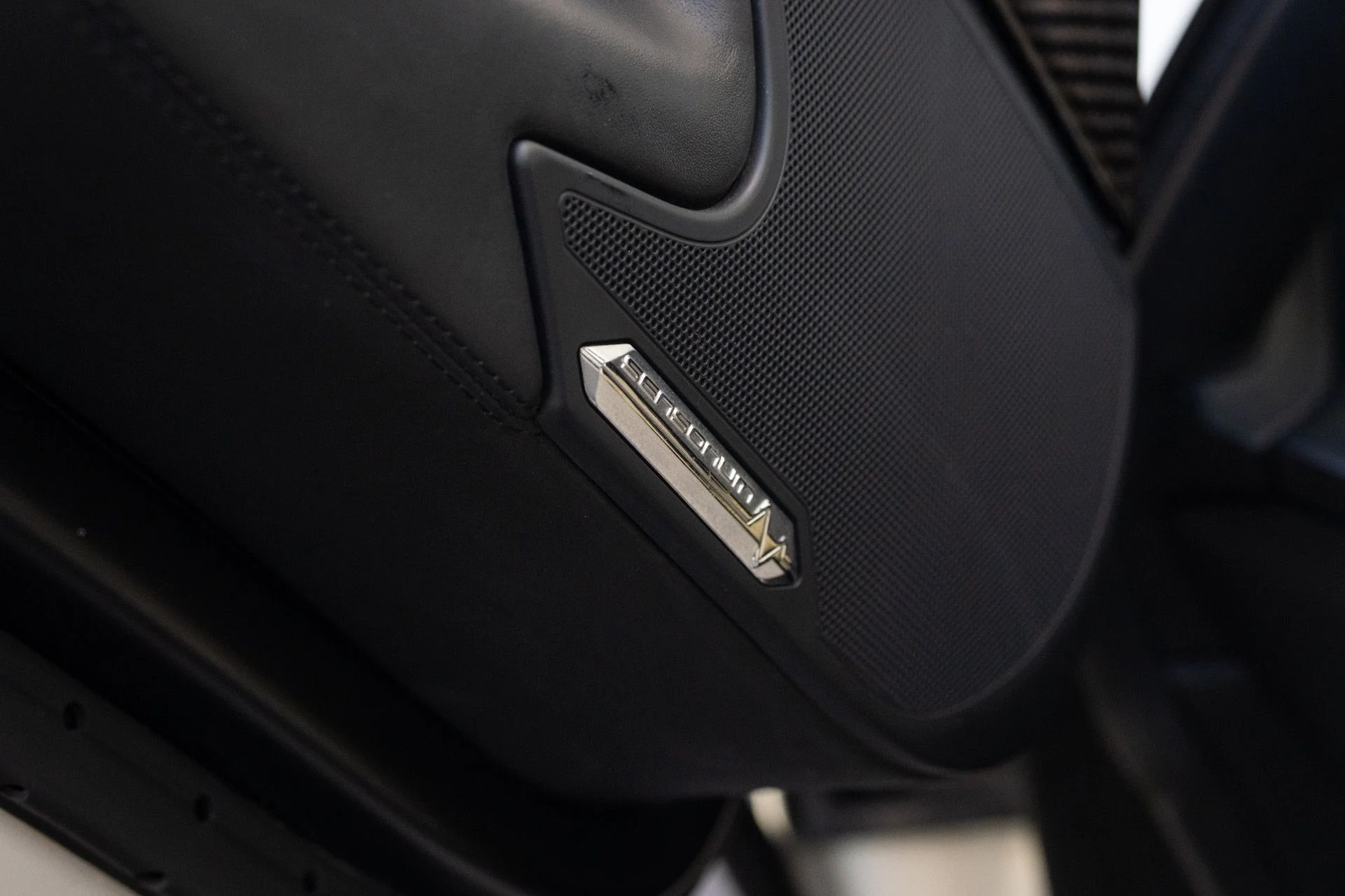mph031_178914257_Used_2015_Lamborghini_Aventador_LP_700_4_1755636839_1f18f4714e