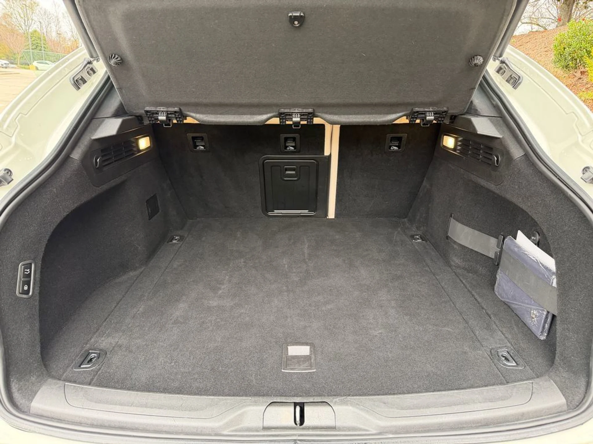 mph031_1793053711_1bb23f9619414349ac8349765c40ba02_679222e42d