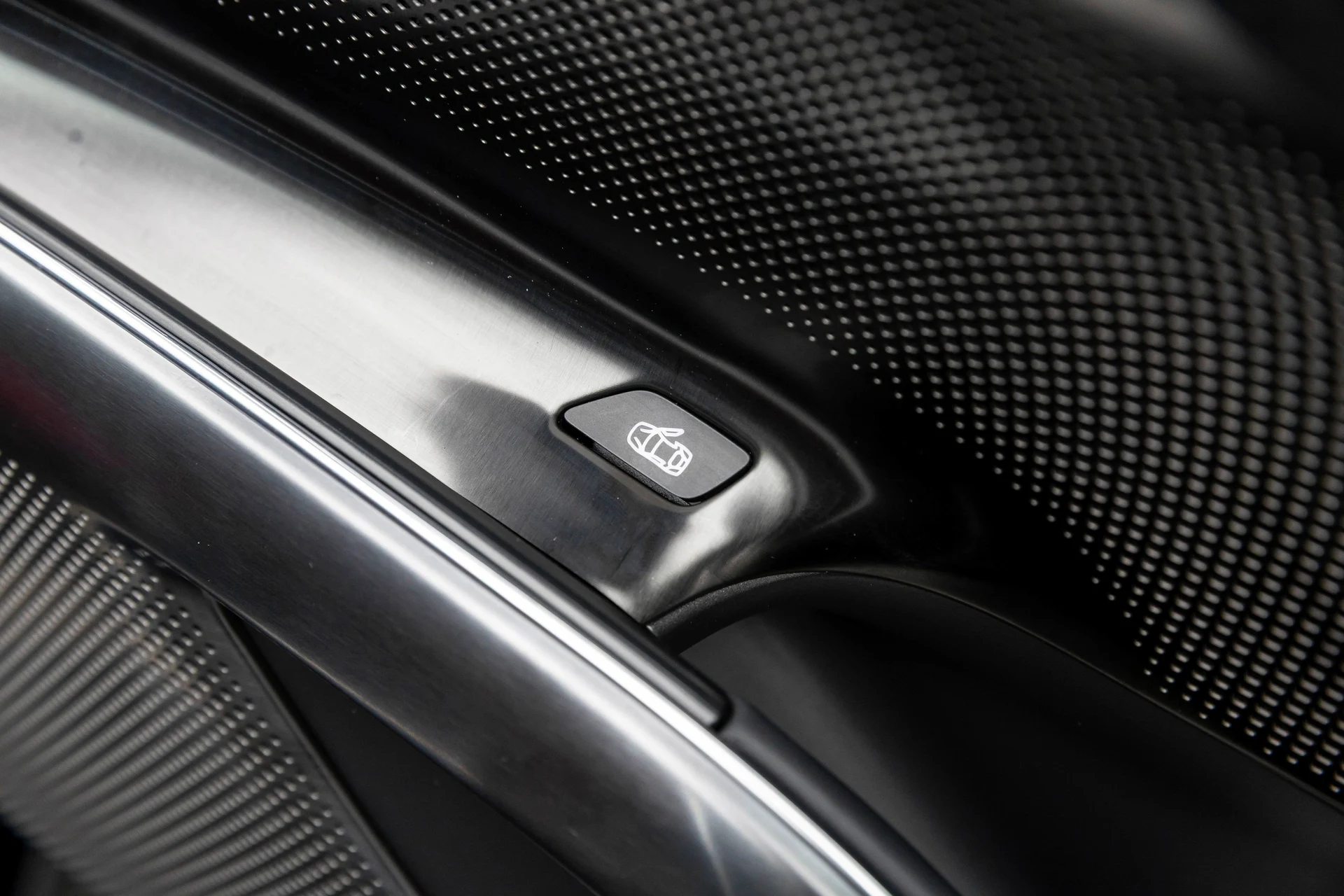 mph031_1815264852_ae31259e1abf4be58d1b407e3dae418c_ff414ebcfc