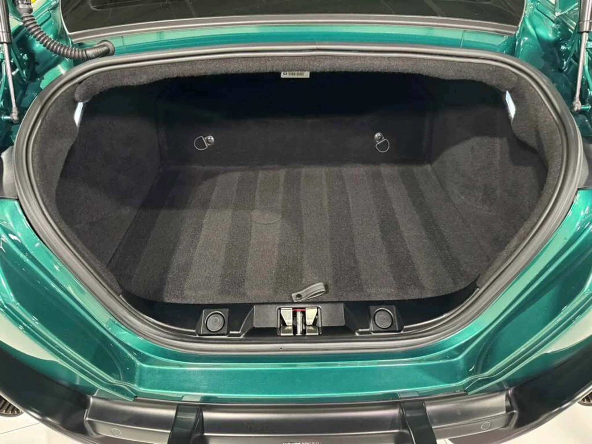 mph031_1824234516_dcbc0d596286c9434b4a4156b1bb56a5_b3188a4a8c