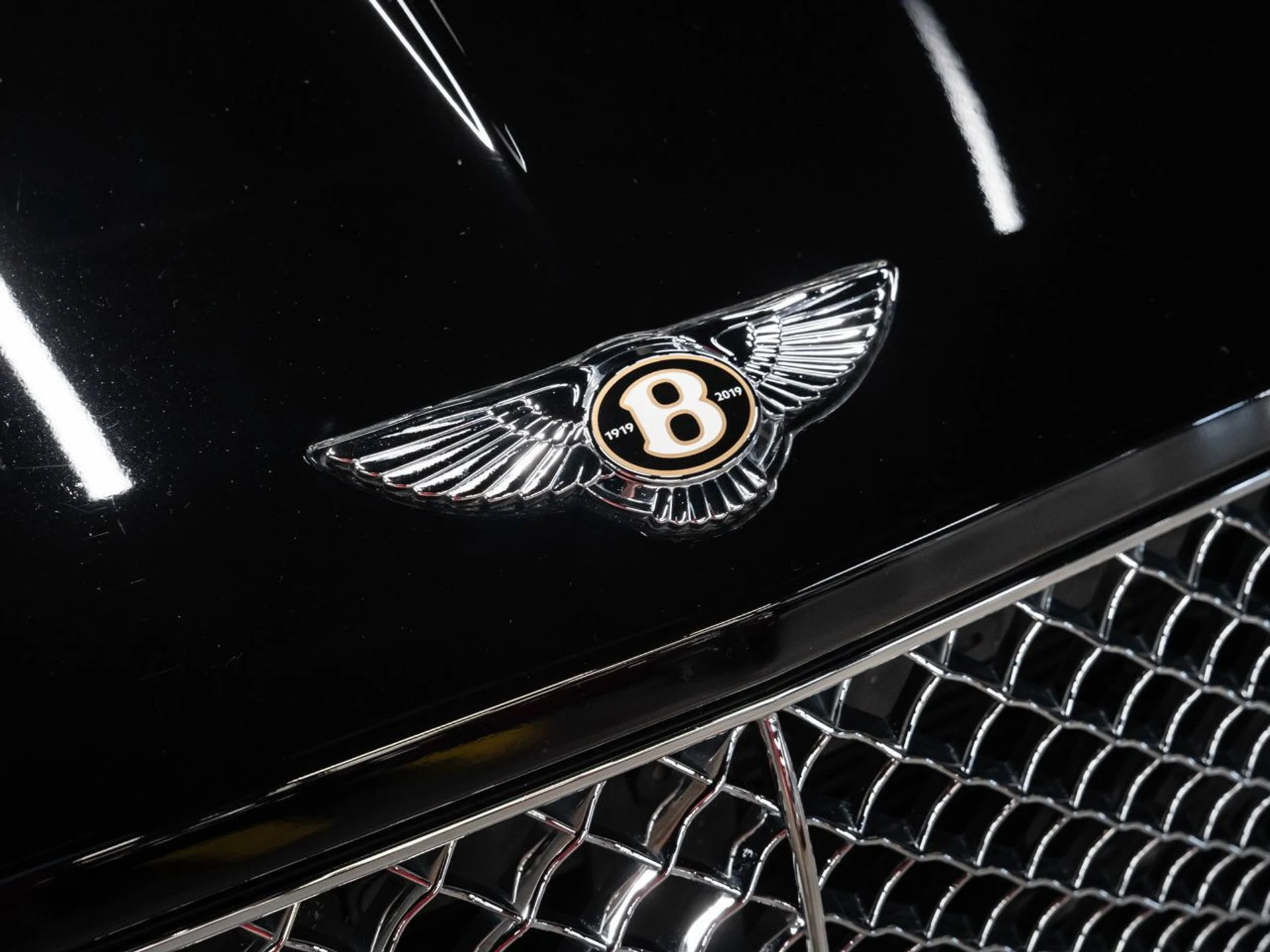 mph031_1836119728_bentley_continental_2020_309d2b8e1c