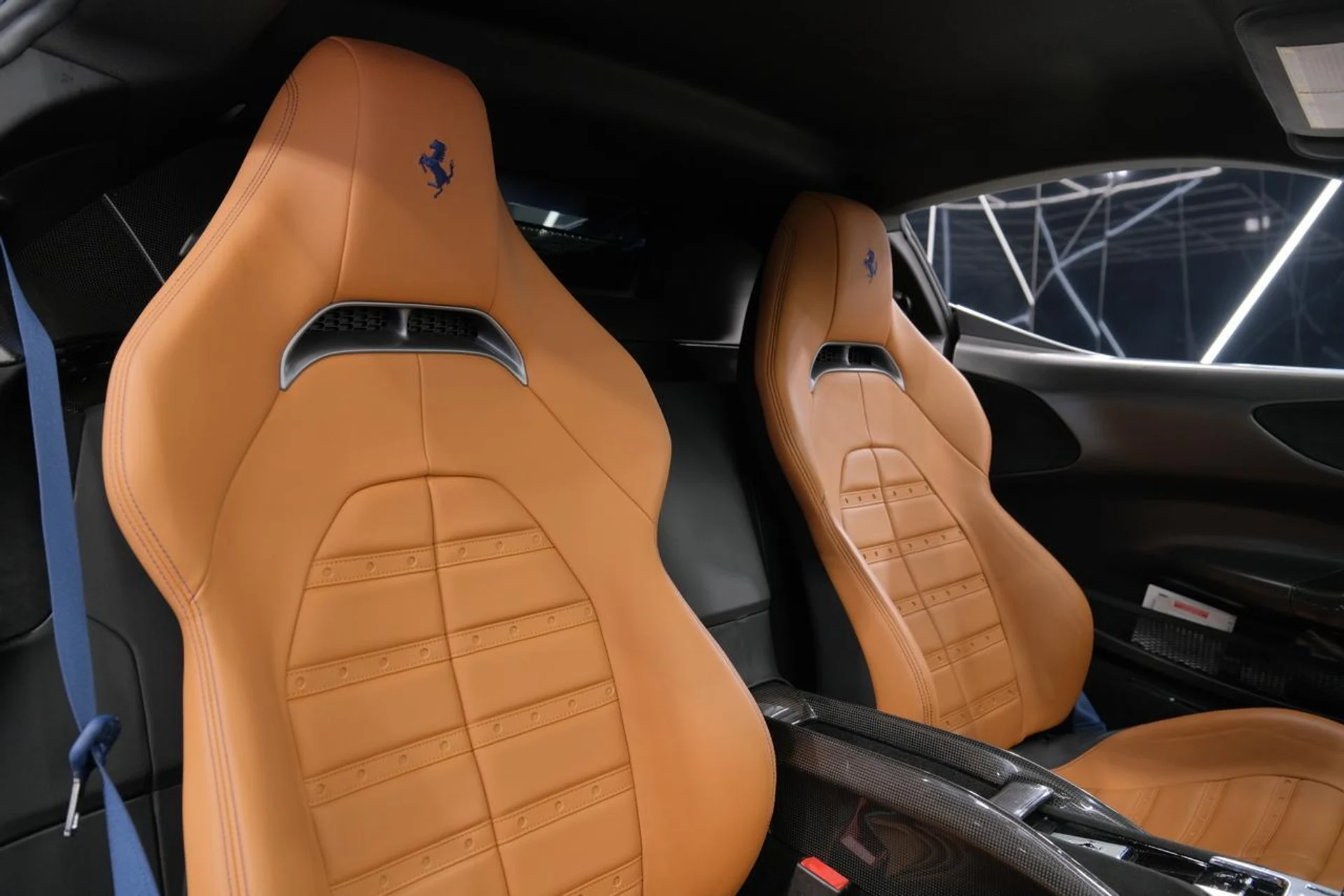 mph031_1836160326_5673b9a2381c83501f0faa220e1915f3_d807402fe9