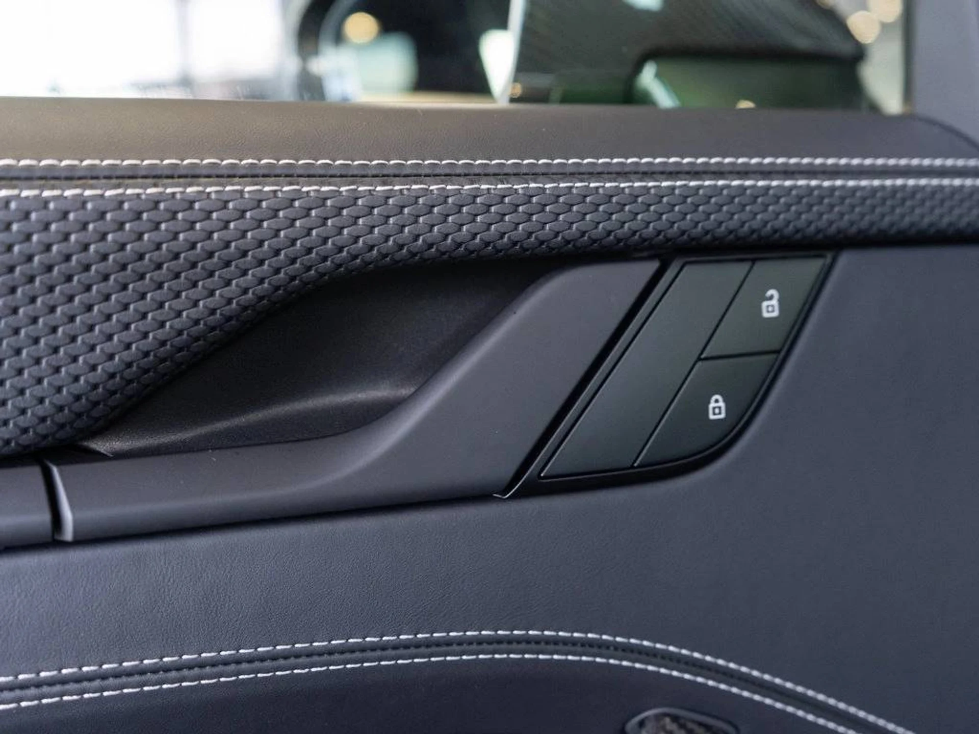 mph031_183828841_1280_e4500301d9