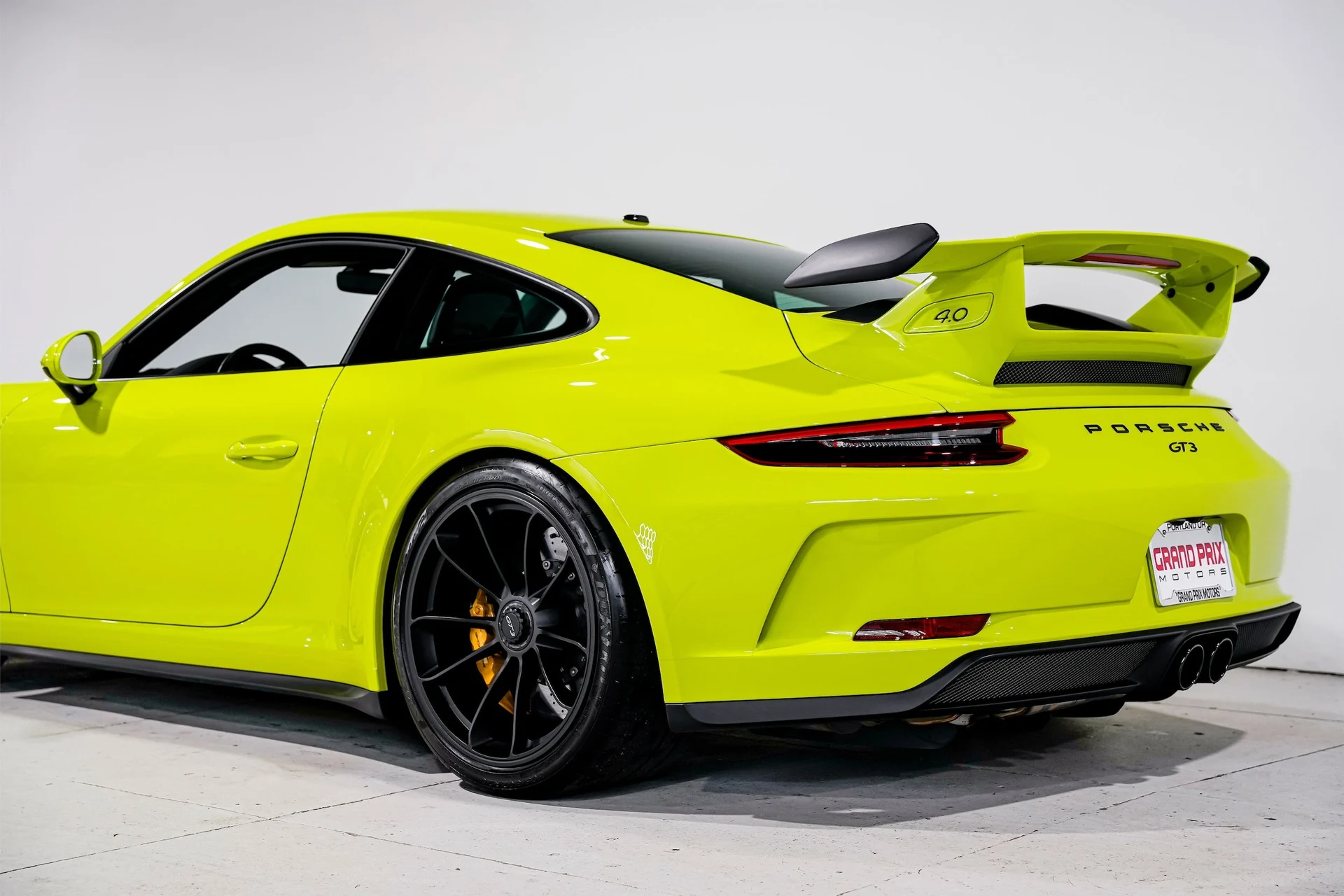 mph031_184011705_2b7b087ec3b01b3b40eb2990f093760fx_f0dc369675