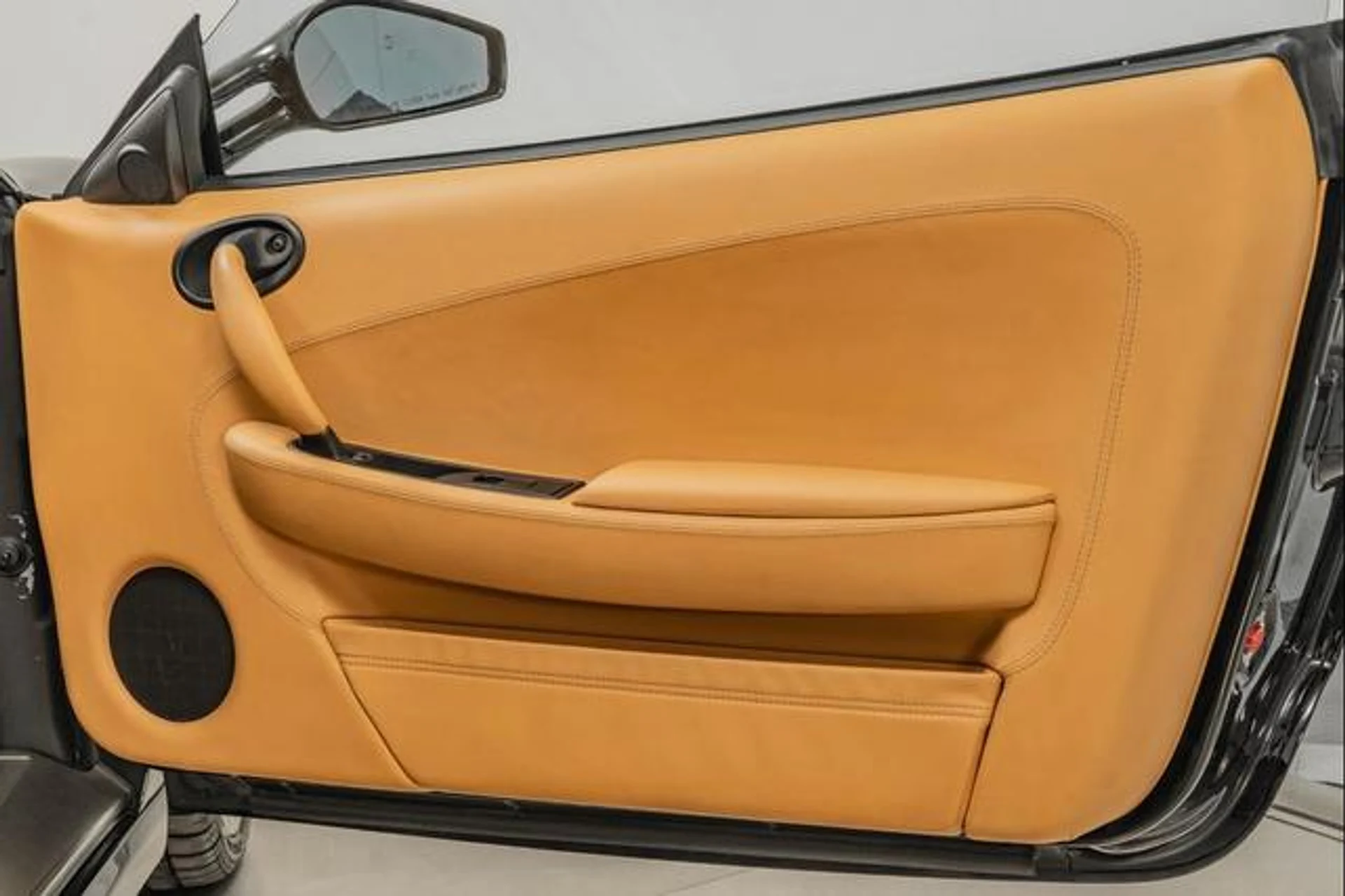 mph031_1846731543_z_Tk_Pt_SR_5qi_U7_V0p_C1_Fda_Gb_Ow0_Y_9f49d589db