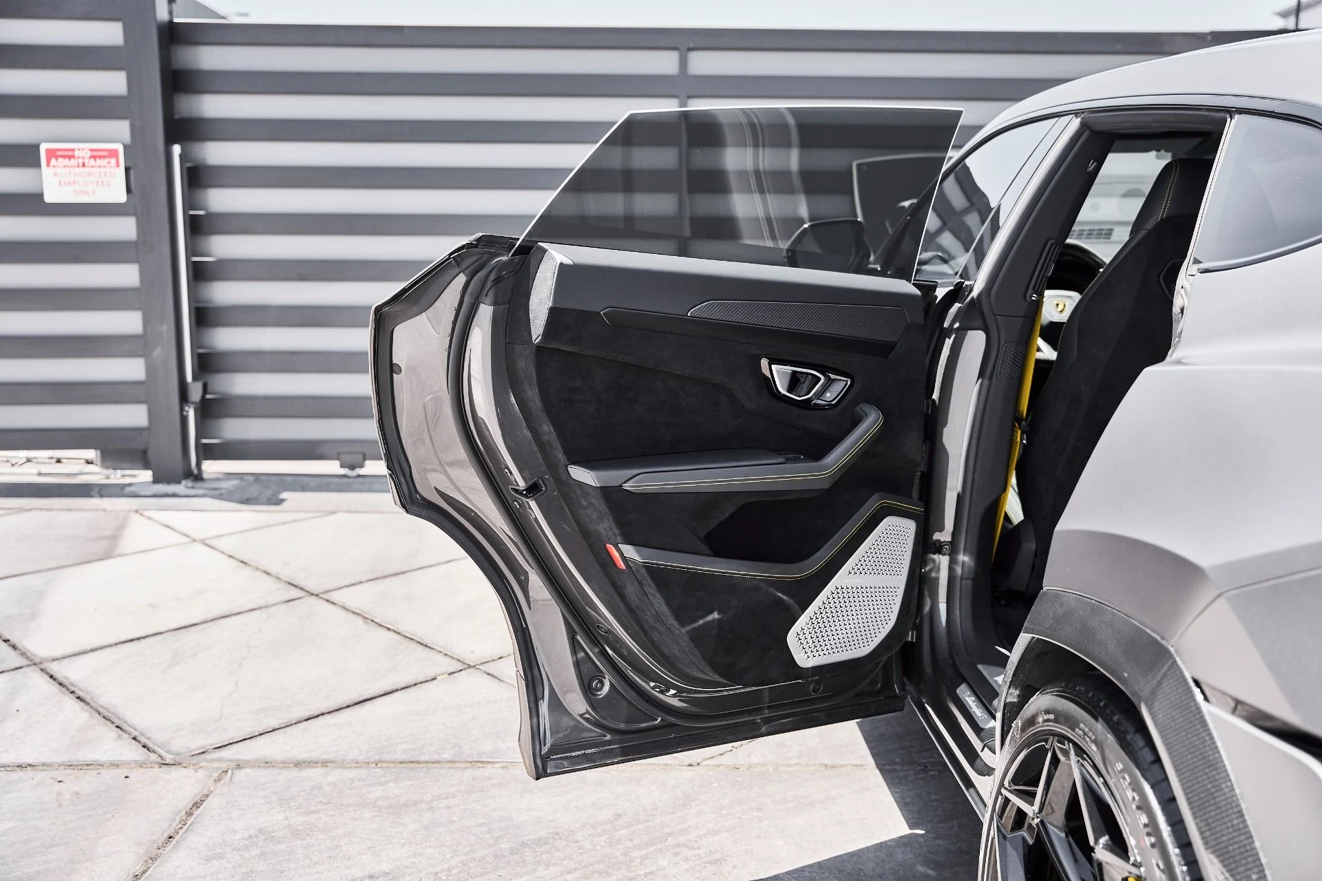 mph031_1861312106_Used_2024_Lamborghini_Urus_Performante_1781228439_3aaa3a8aea