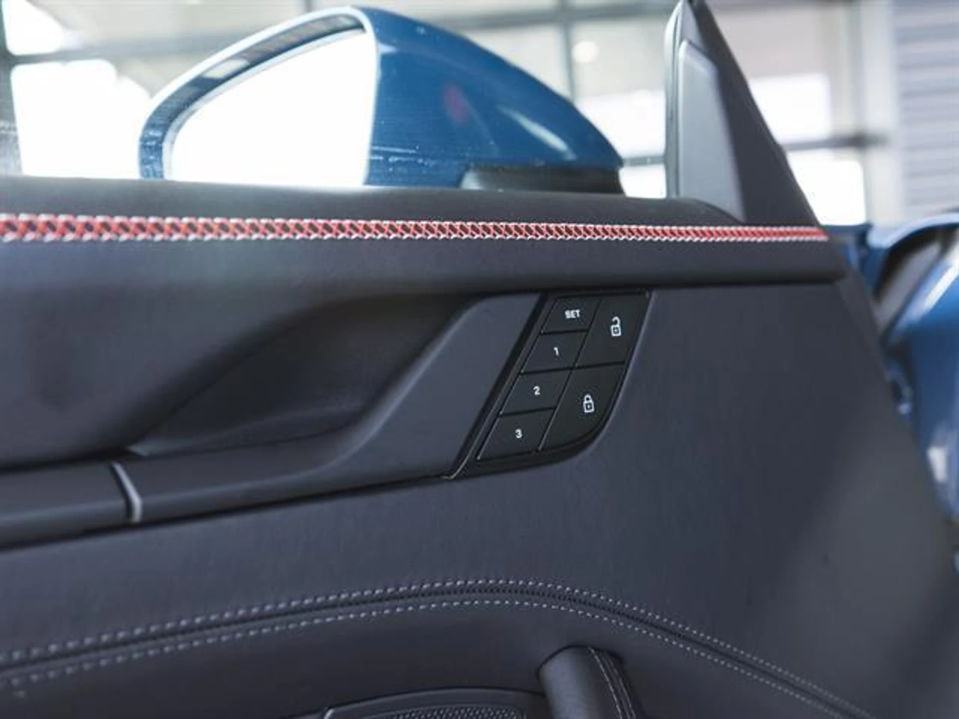 mph031_1861440961_a_Cj5_K06_J_la7_Hnoq_Ak_G_j_HKSL_1g_773d25687c