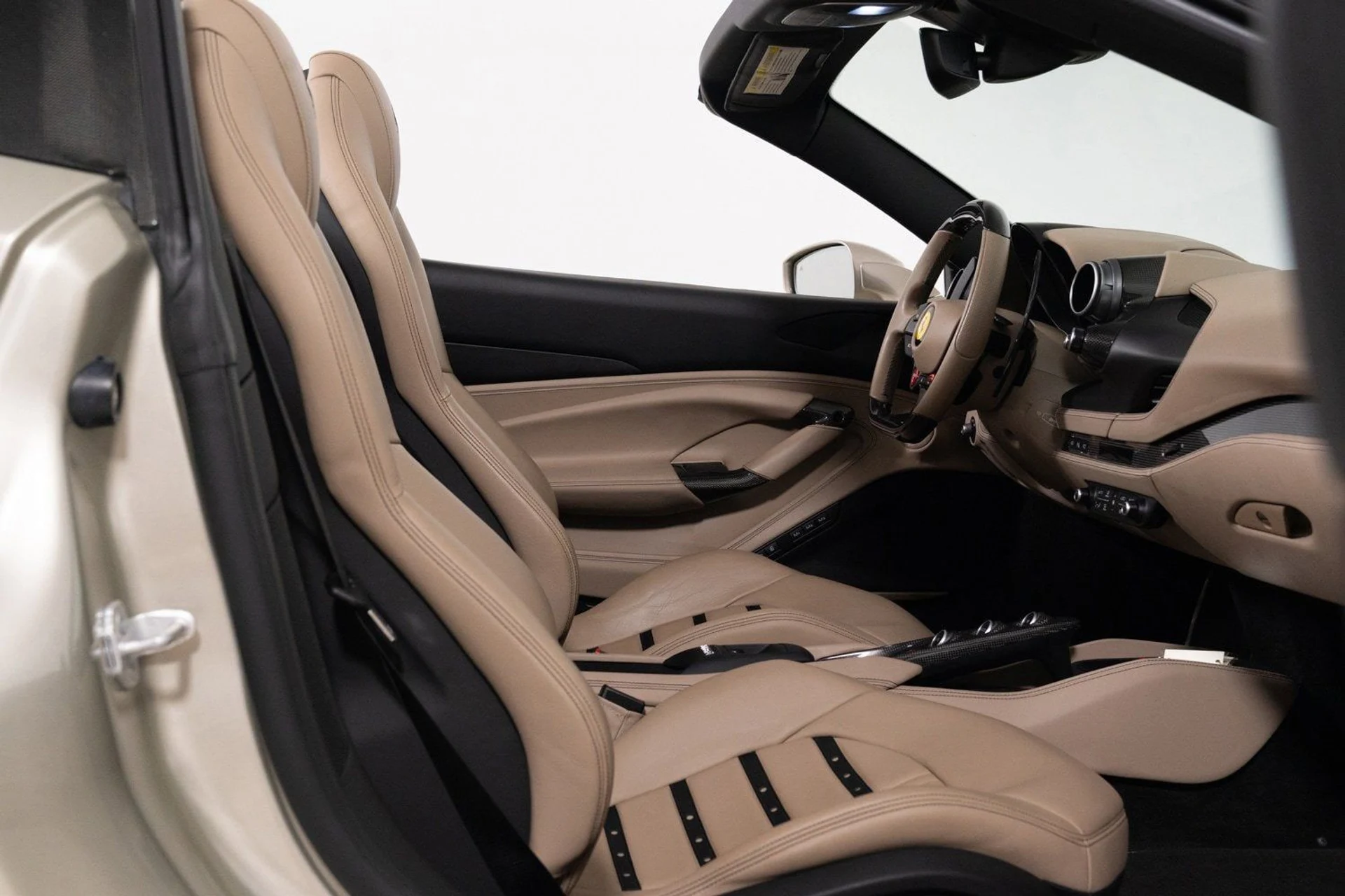 mph031_1861671716_c7301cc2cc2a45d9a4254344e9008426_5eac9cd63a