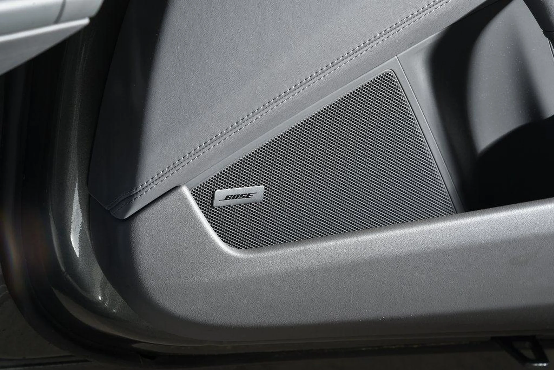 mph031_1863570627_m_Co_Oec_Ga_R5_NRRQC_Ztf_Oy_uo_X_Qk_778396b714