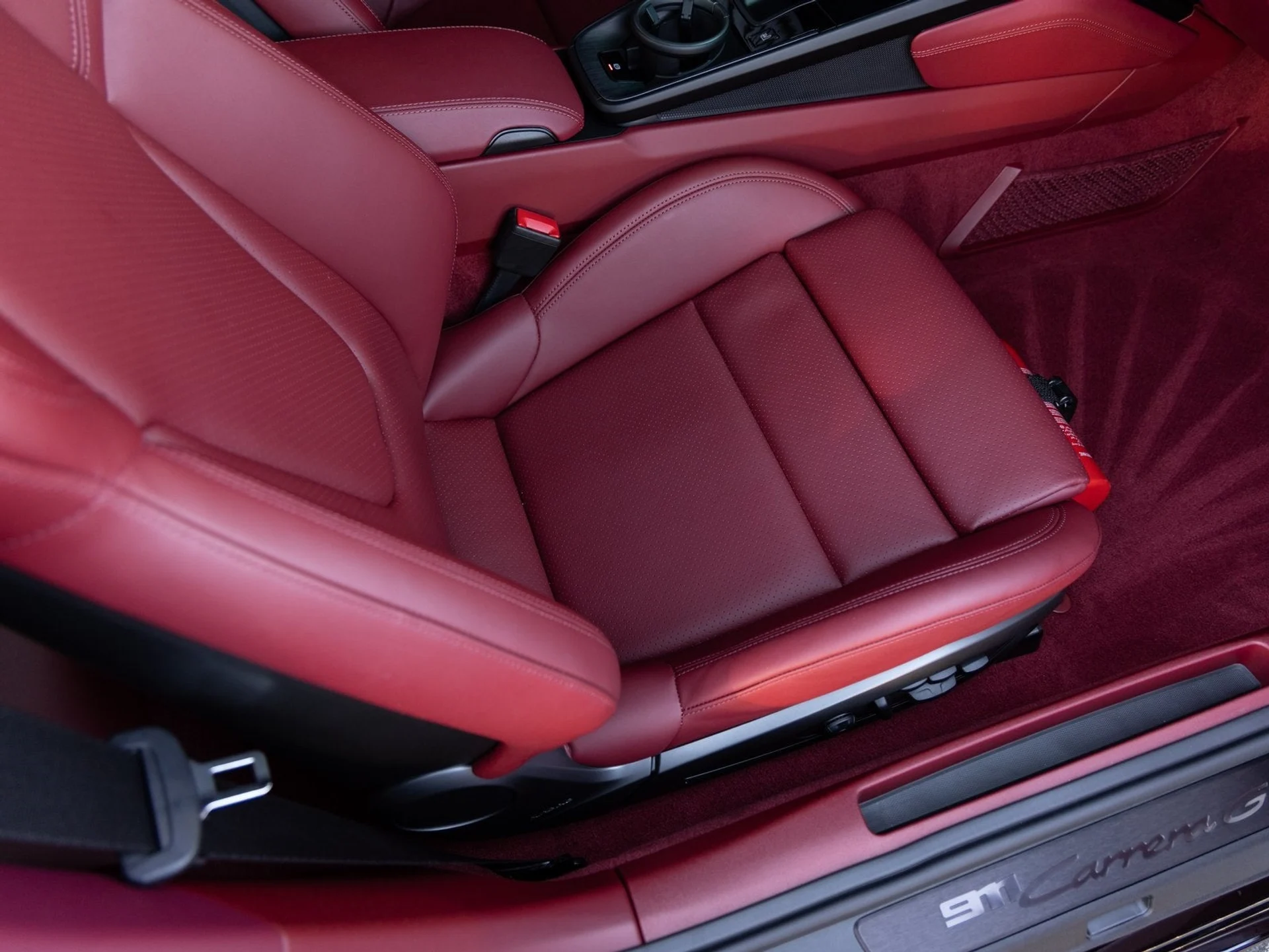 mph031_1872703899_32_d9163cbb85