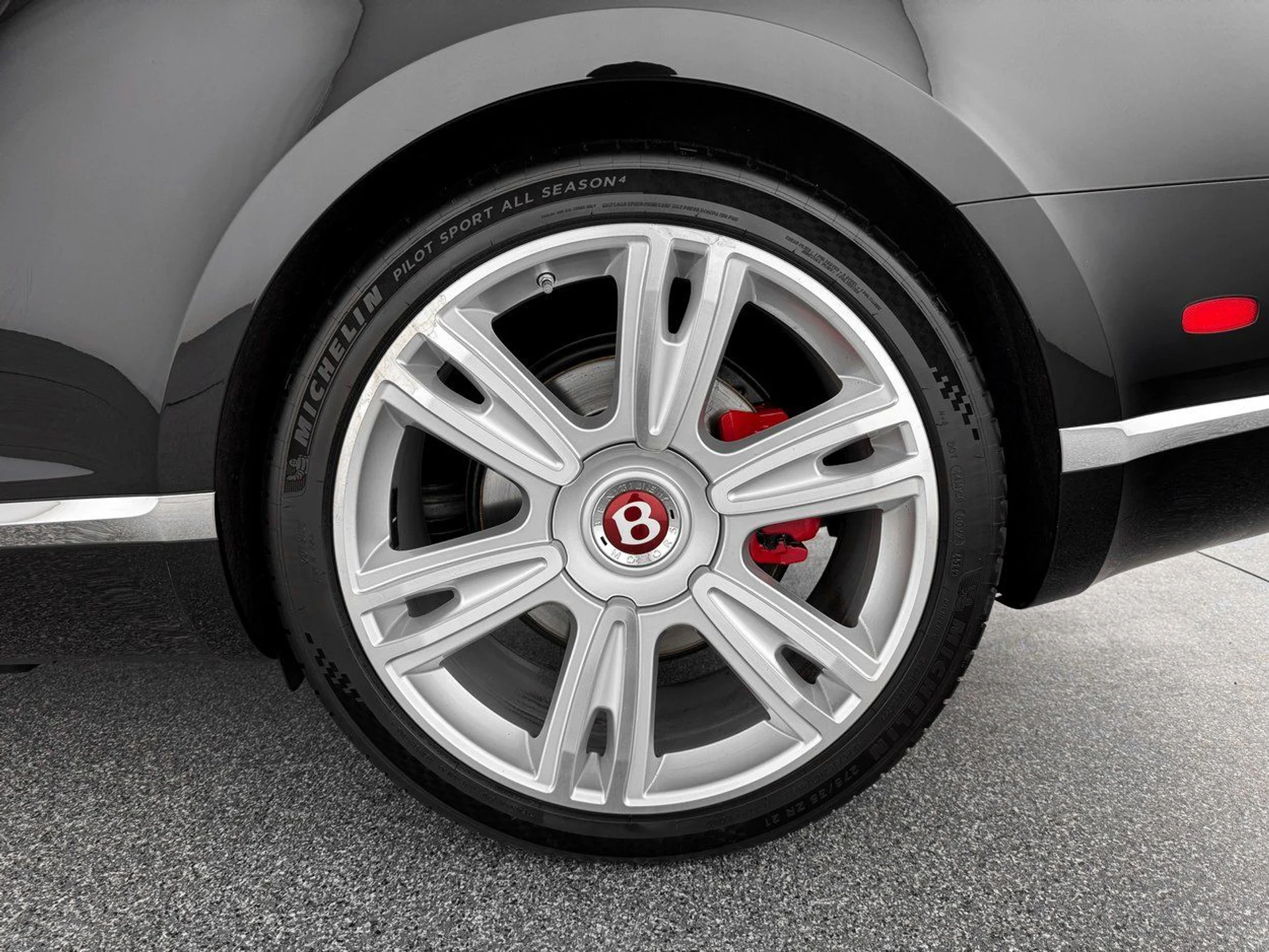 mph031_1876887641_2ff881ac8b9c50a4e692f4cd83dd5f5cx_fbd8203d30