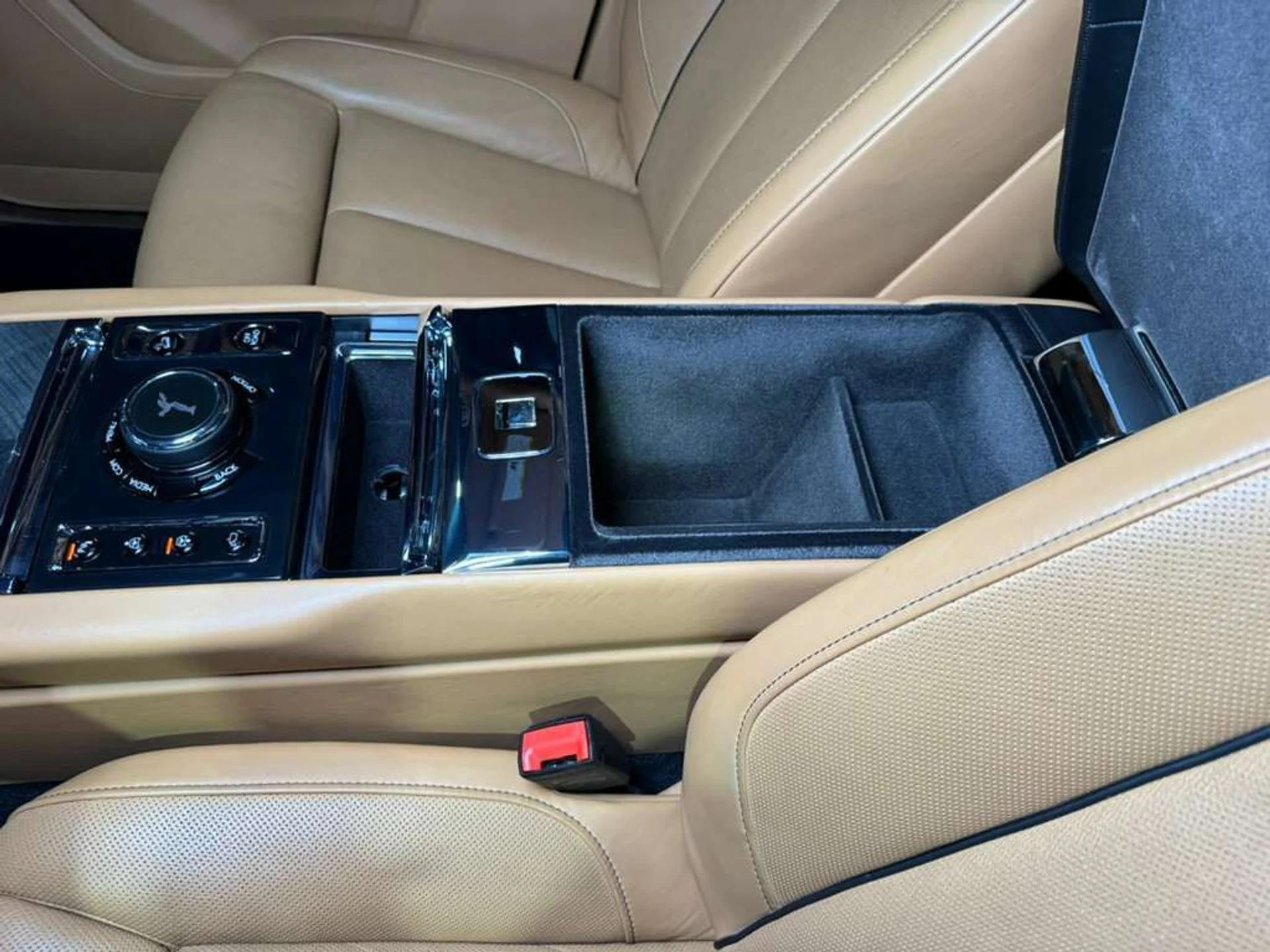 mph031_187756157_d66db347a497f437887e054630386aac_47fb7d8d3e