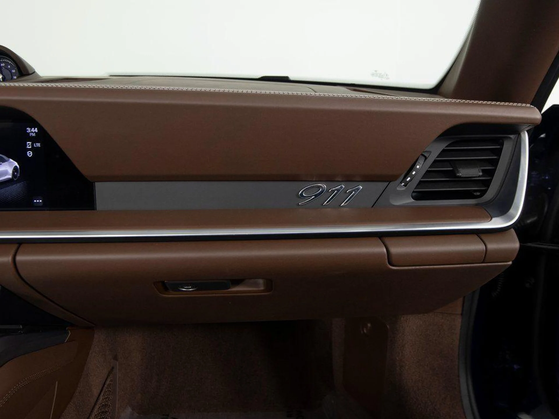 mph031_1892686856_PEE_8dfb_Me_Kc20f5_x5_FA_4igq_G8_f643beafa0