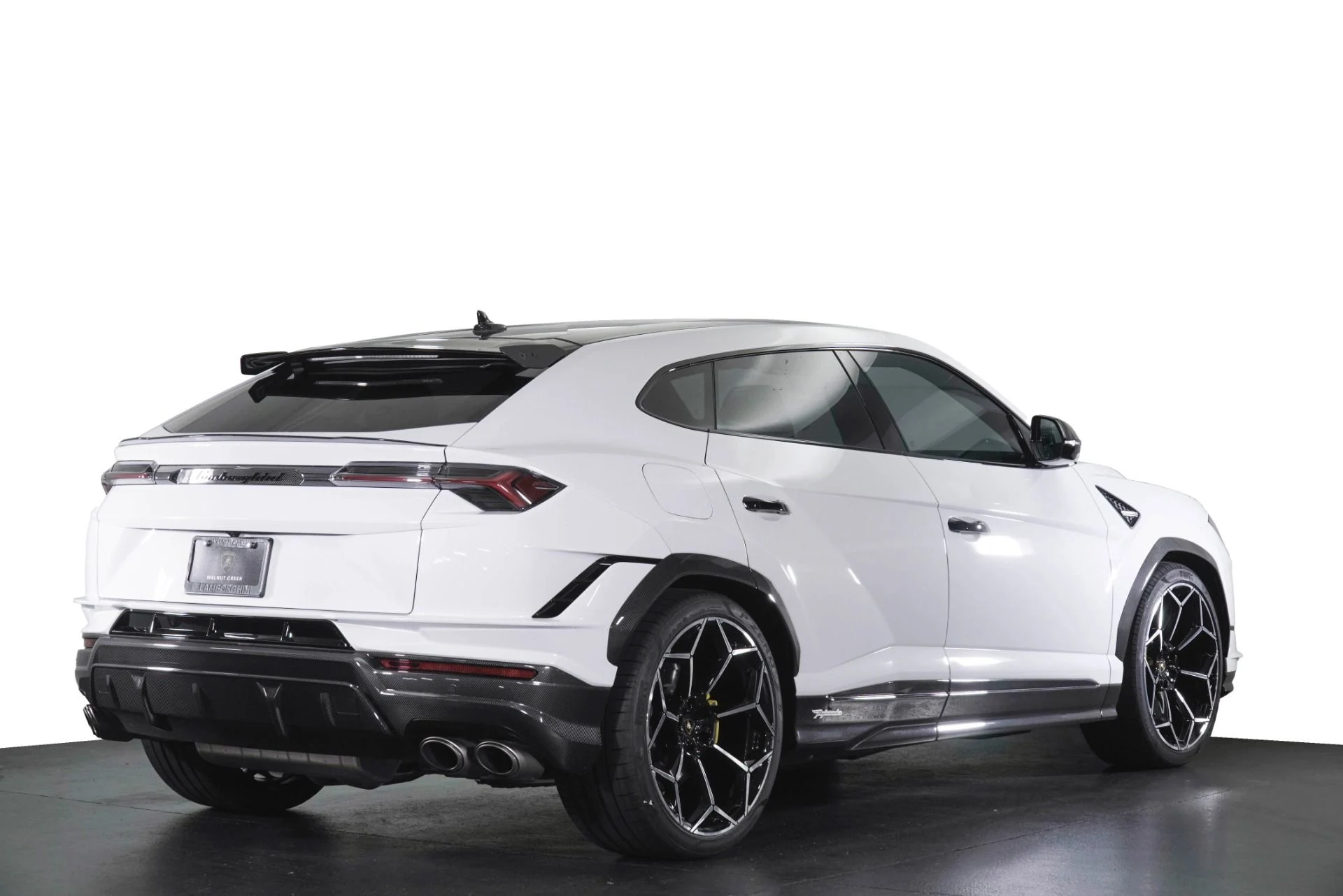 mph031_1899012403_Used_2023_Lamborghini_Urus_Performante_1789368095_176342fd2b