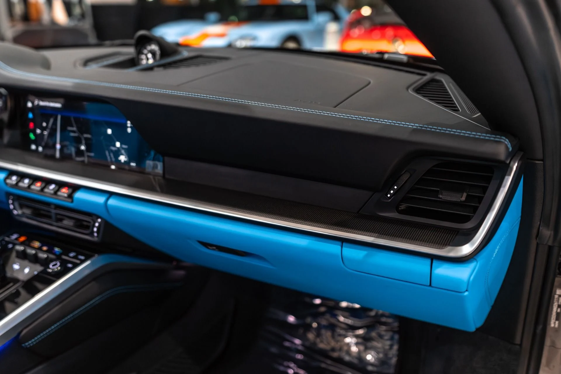 mph031_1900279182_11198_p32_l_2e99a5a762