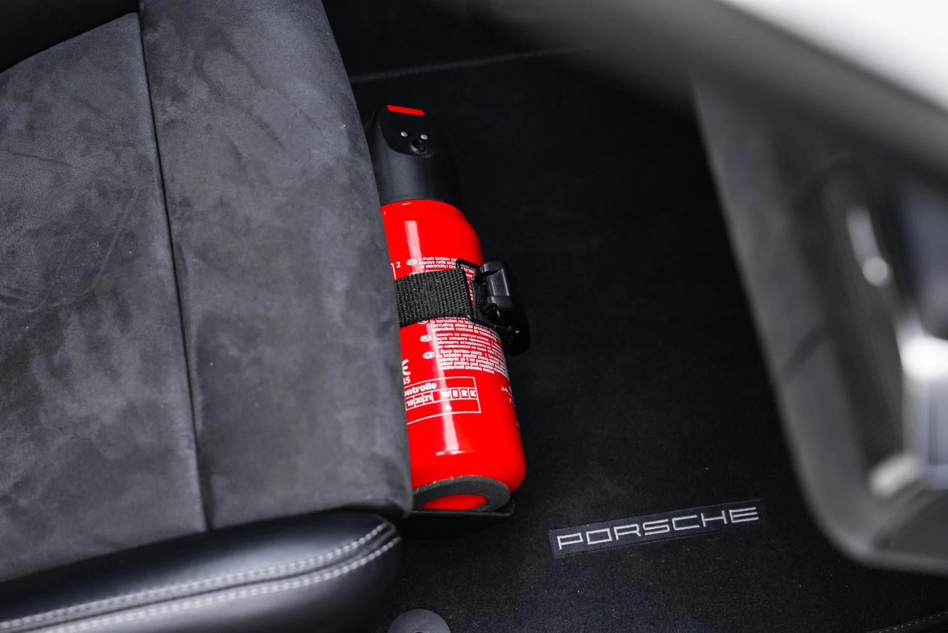 mph031_190790115_Used_2014_Porsche_911_GT_3_1767824099_696ded68e0