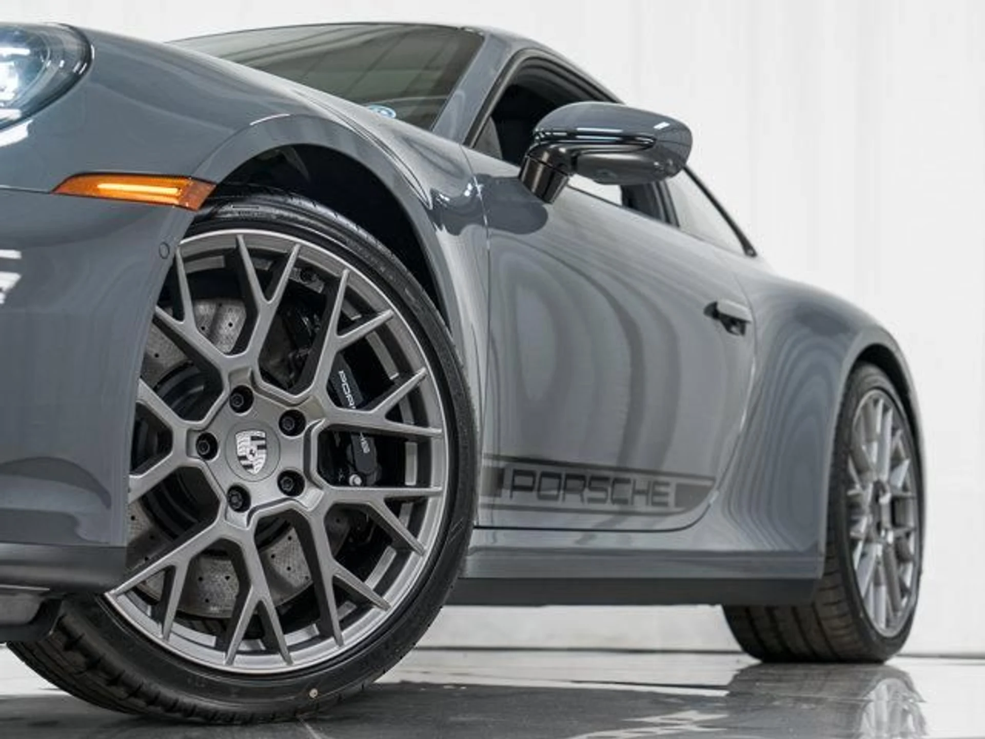 mph031_1908232165_BJ_Bedr_SSR_g_Ef_Vb_QVK_Wup7_Zub_A_08e5a92d20