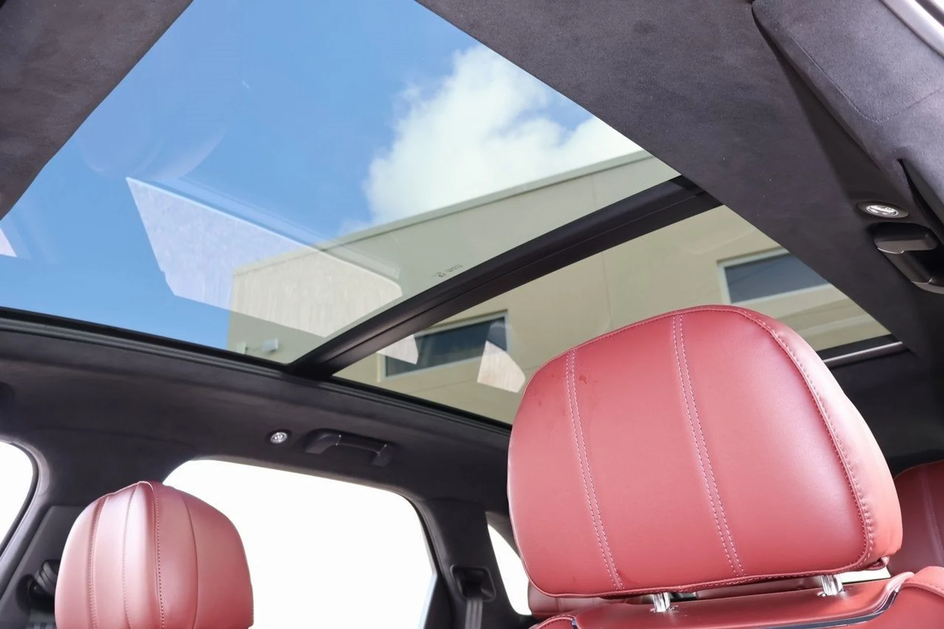 mph031_1918455394_32_b1965bc012