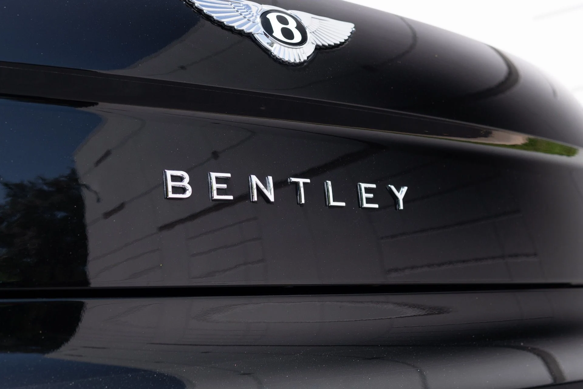 mph031_1920433297_Used_2020_Bentley_Flying_Spur_W12_1780979756_ed47d0dd44