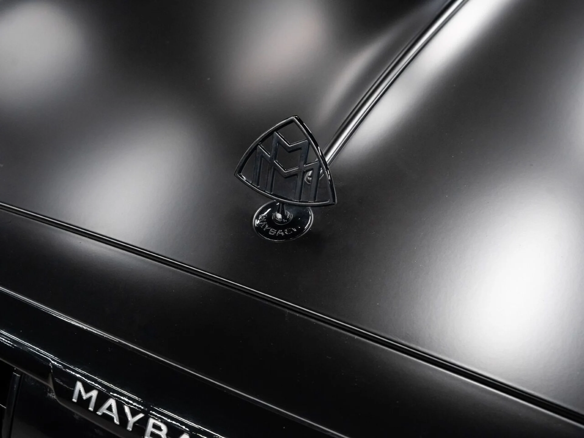 mph031_1926801374_mercedes_benz_s_class_2023_1ac59469e0