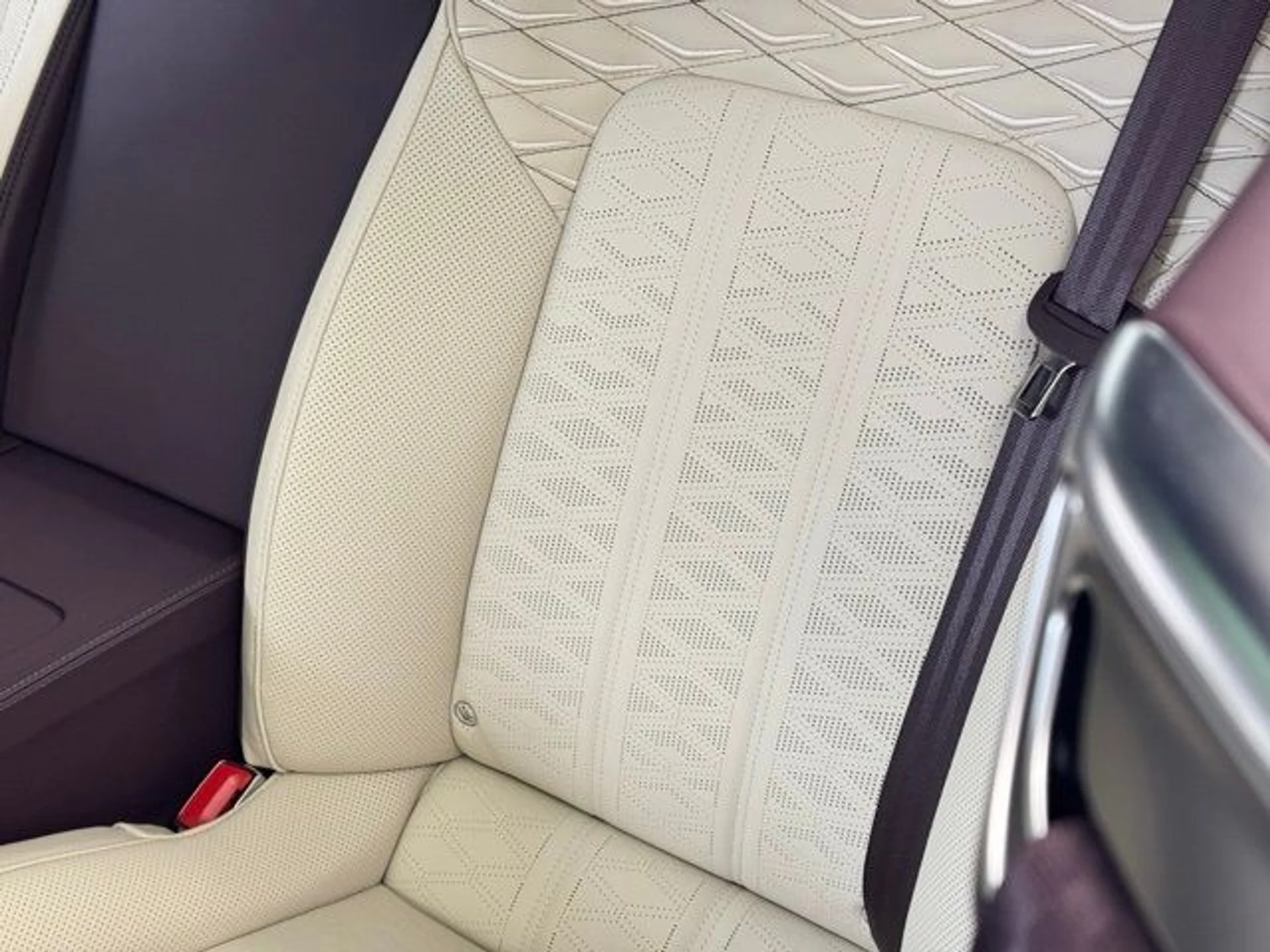 mph031_192722092_z8a50346ykje97496wge5el5dsj8_1e3dce01b5