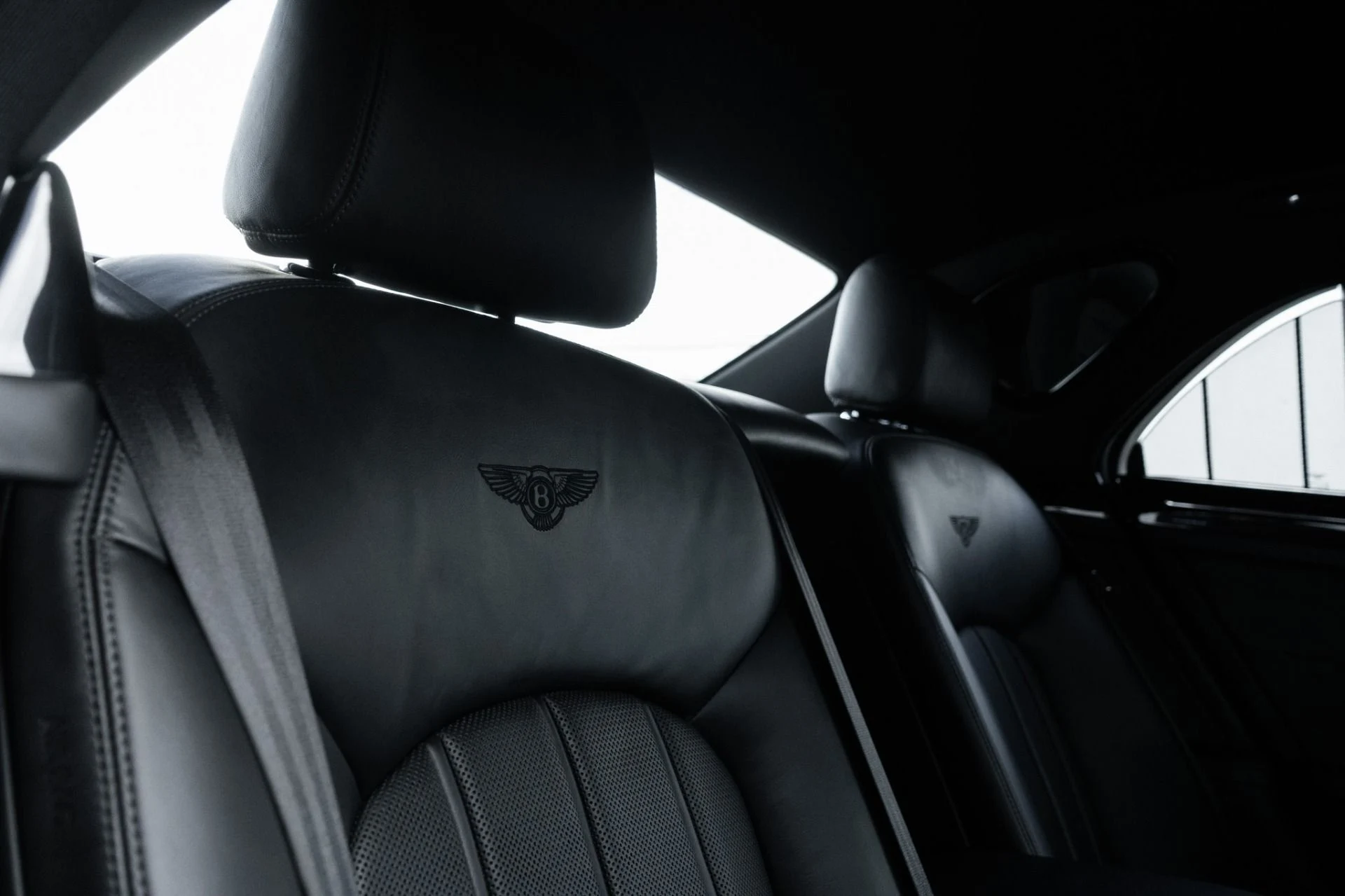 mph031_1931038144_Used_2015_Bentley_Mulsanne_1763677193_9b647cd928