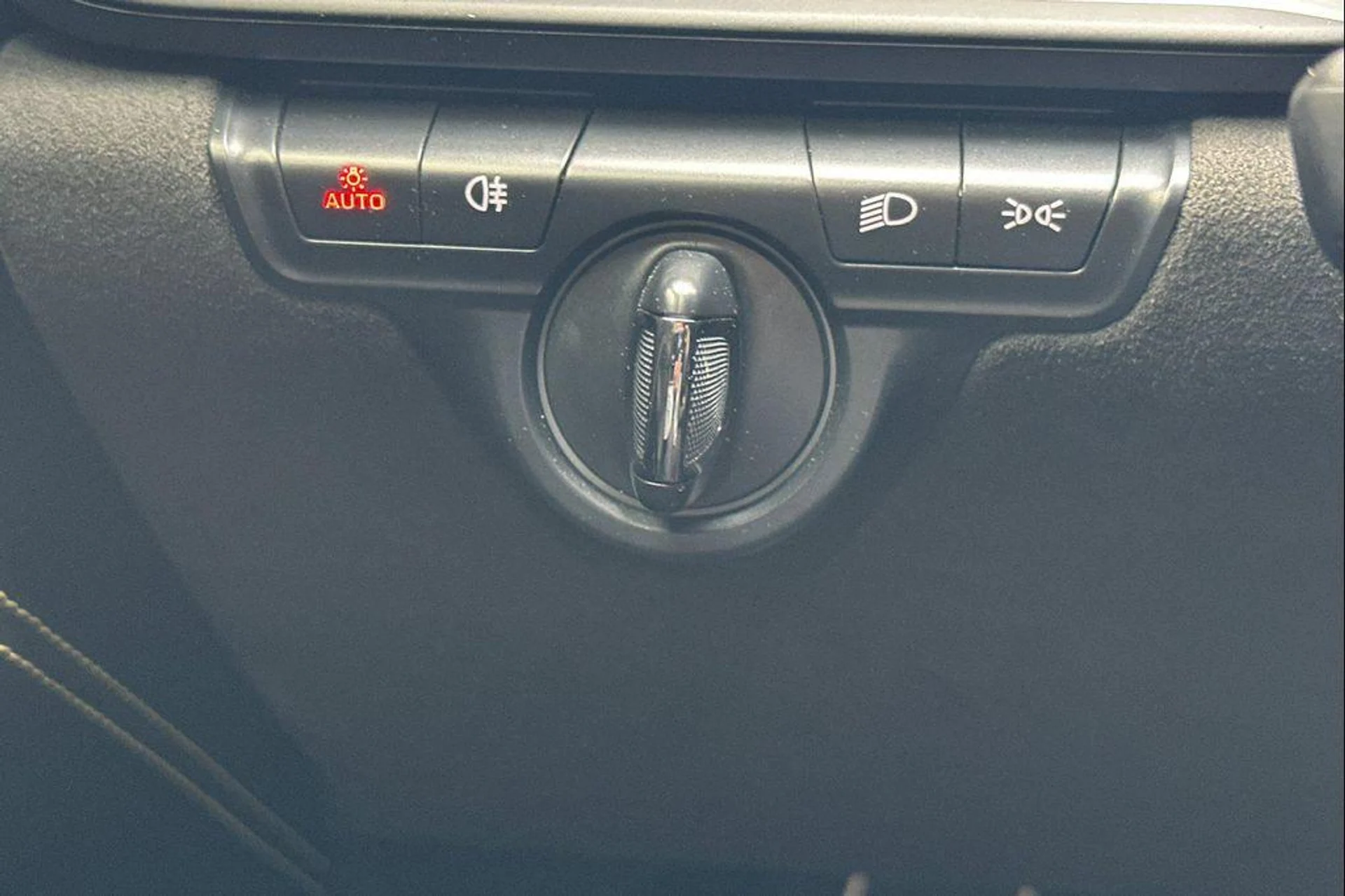 mph031_1931328183_nmffk_Cfsi_Q_Gimutun_LB_Hizl9_CL_0_adda9e9587