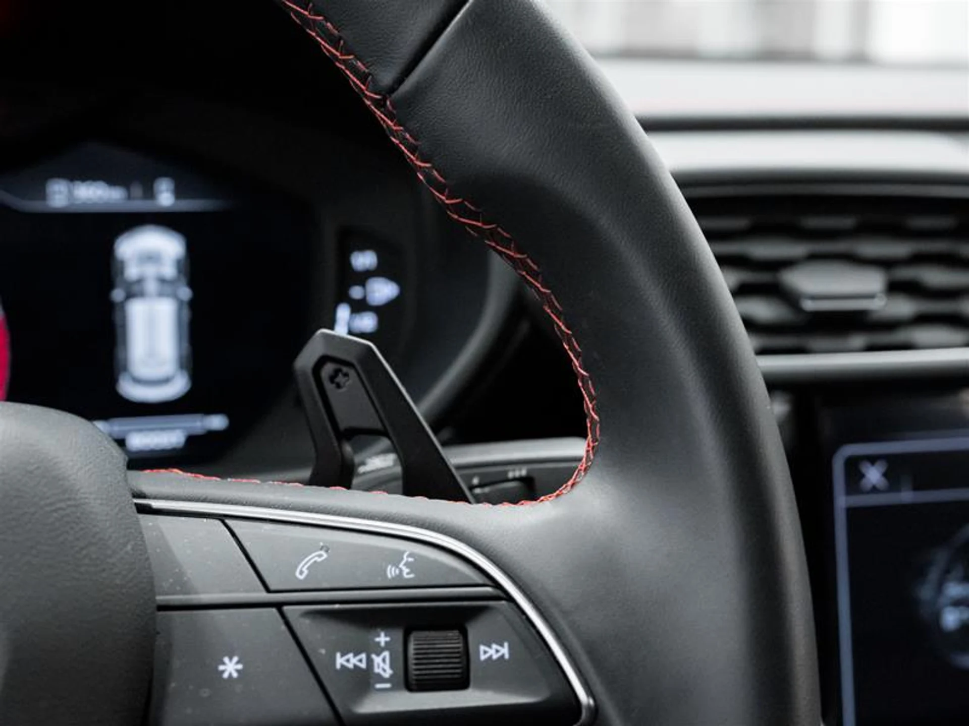 mph031_1931804546_11639324_1552972720_7cb6ad2500